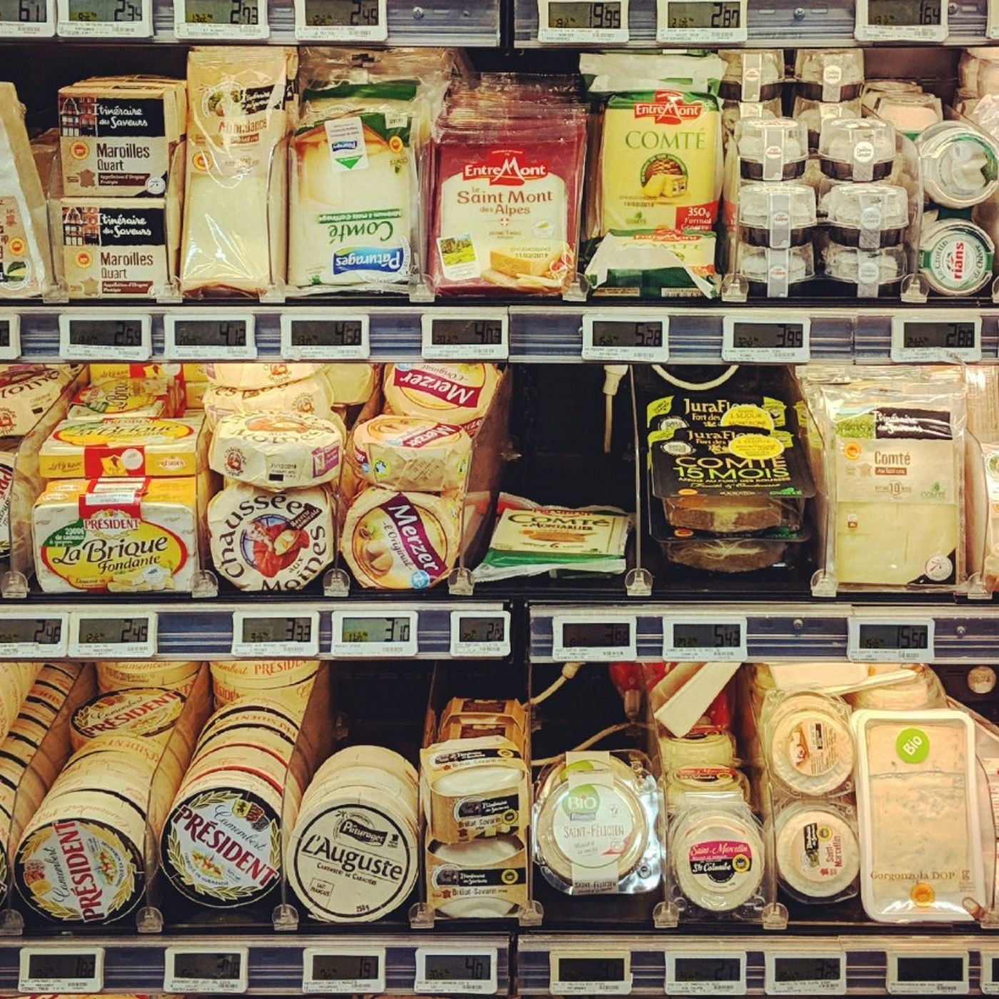 Quintili ("Il Salvagente"): «Il 90% del formaggio grattugiato è sano» episode artwork