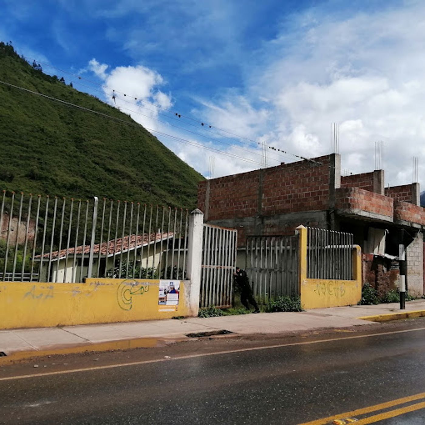 📻😬 Radio en vivo 28/08/2024 centro de salud Limatambo episode artwork