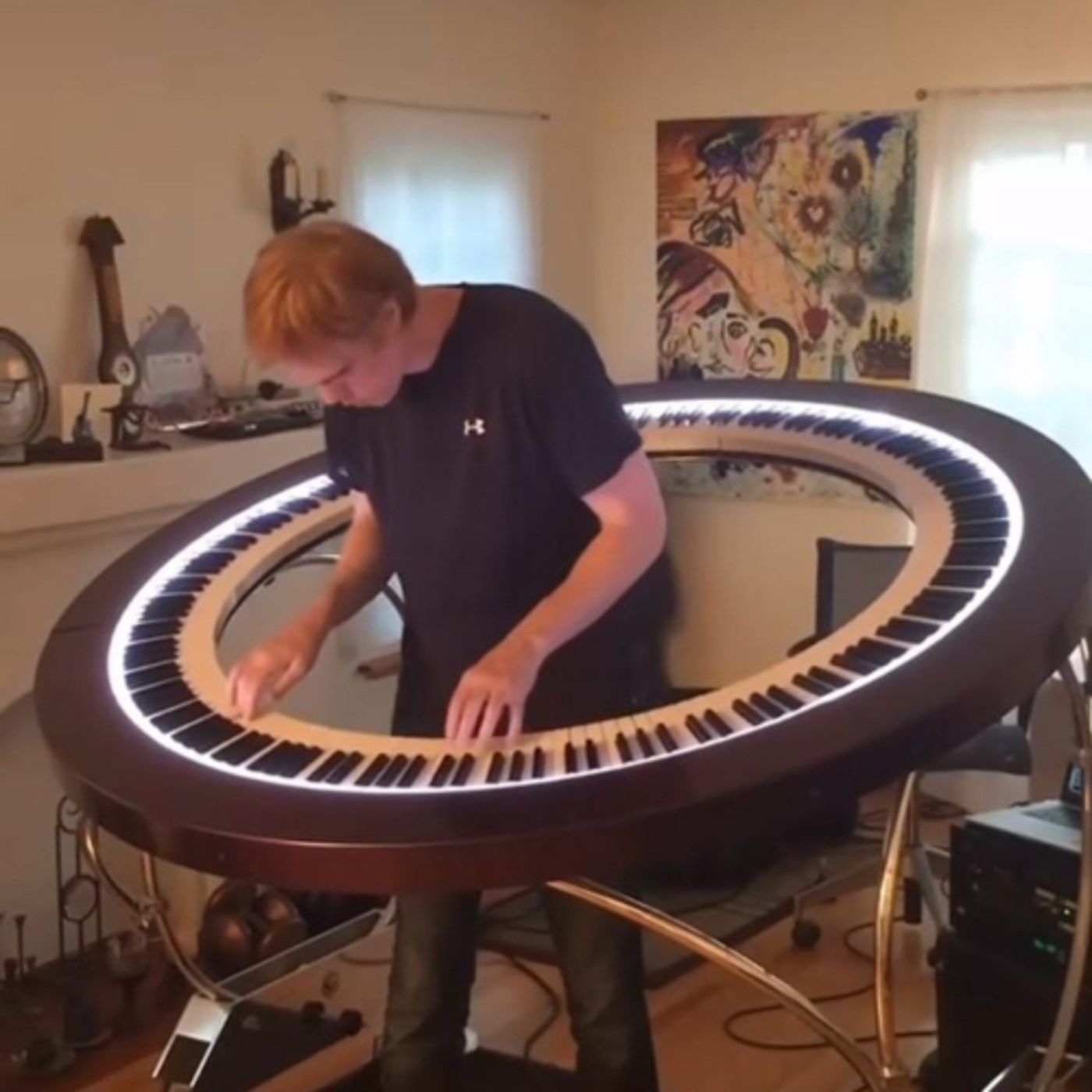 Olegario el Pianista y el gorrión que le escuchaba estudiar todos los días