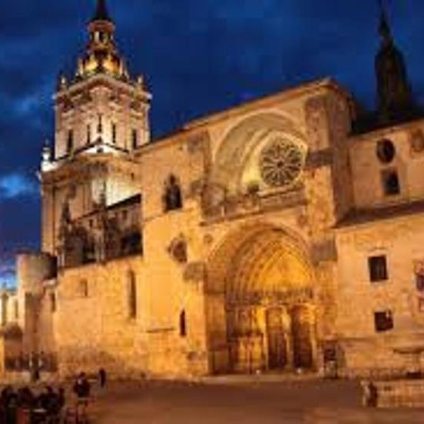 LUGARES CON ENCANTO