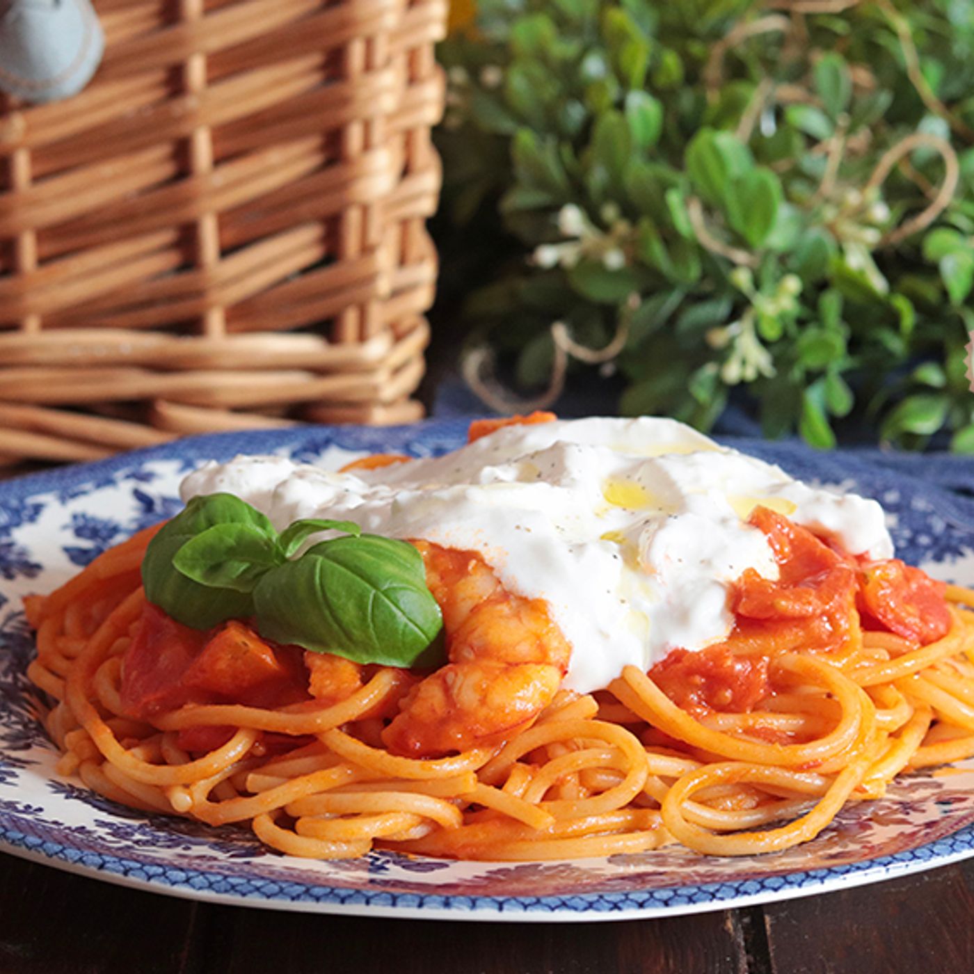 Pasta gamberi e burrata