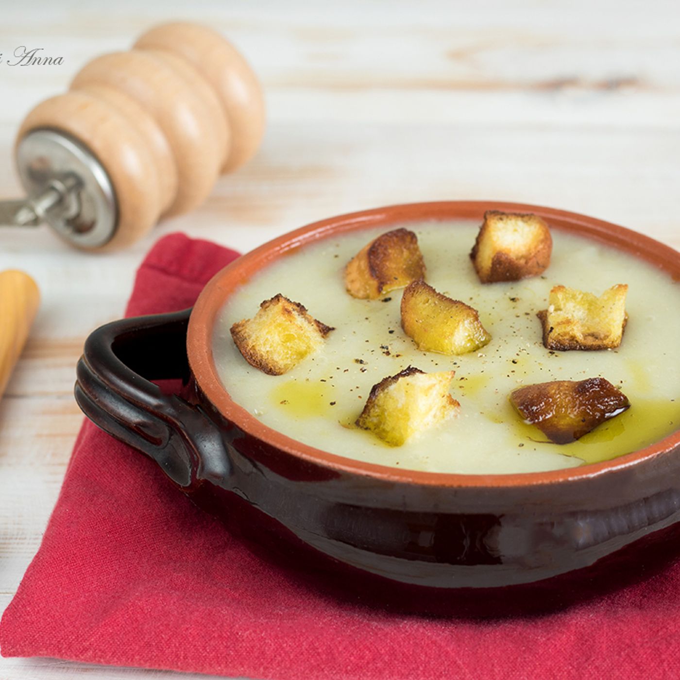 Vellutata porri e patate con crostini episode artwork