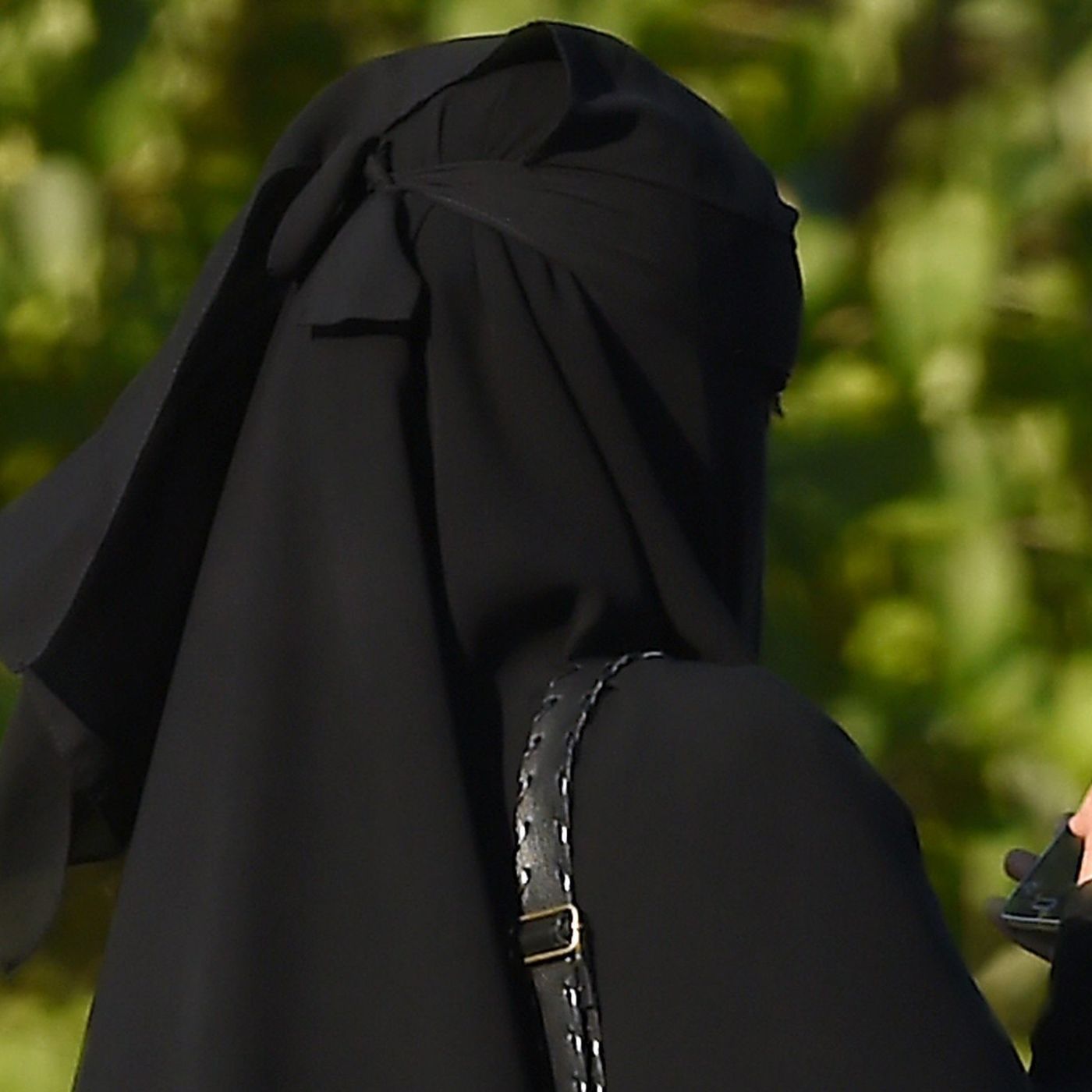 Es Noticia: Para el PSOE el burka es "expresión de libertad"