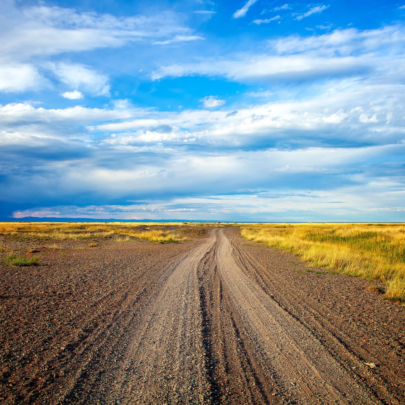 Venturing Beyond Reality: Lucy & Dee's Magical Journey on the Silk Road with Guest Author Kirsten Marion
