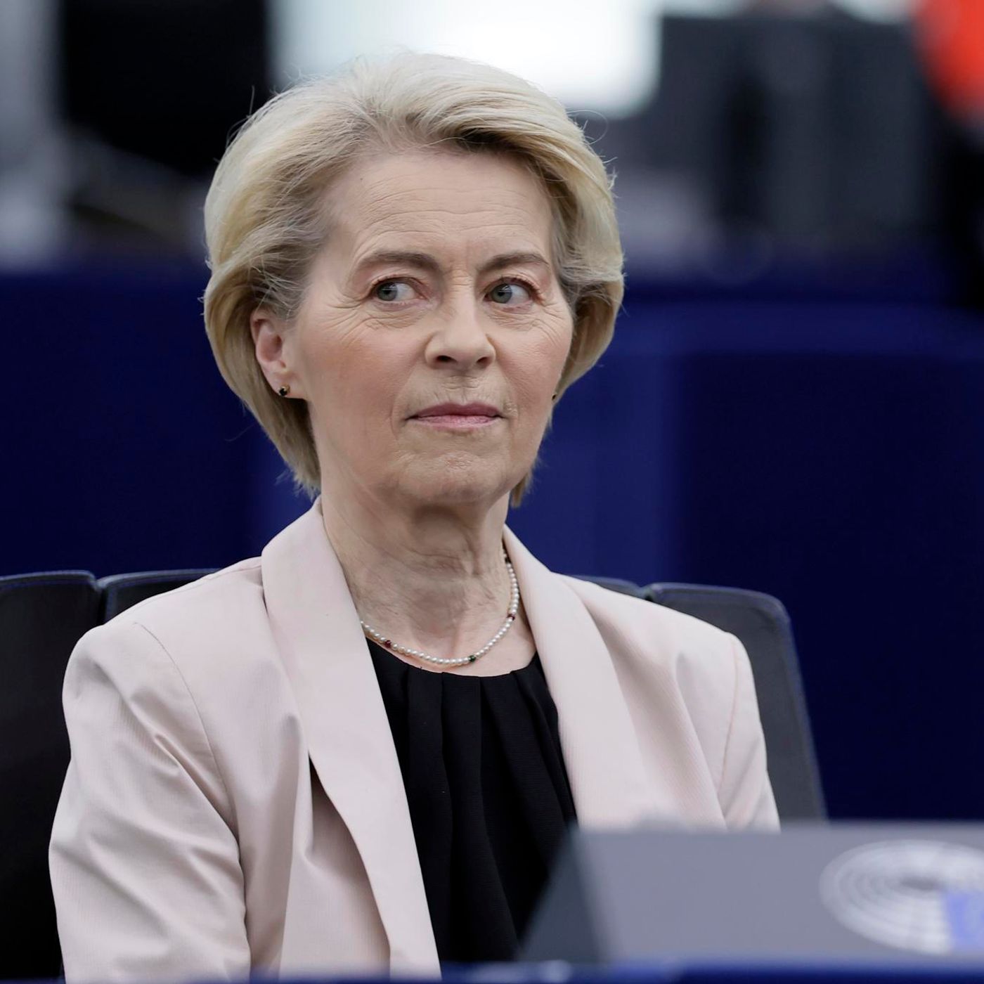 Prensa económica: Reacción de la UE a los aranceles de Trump