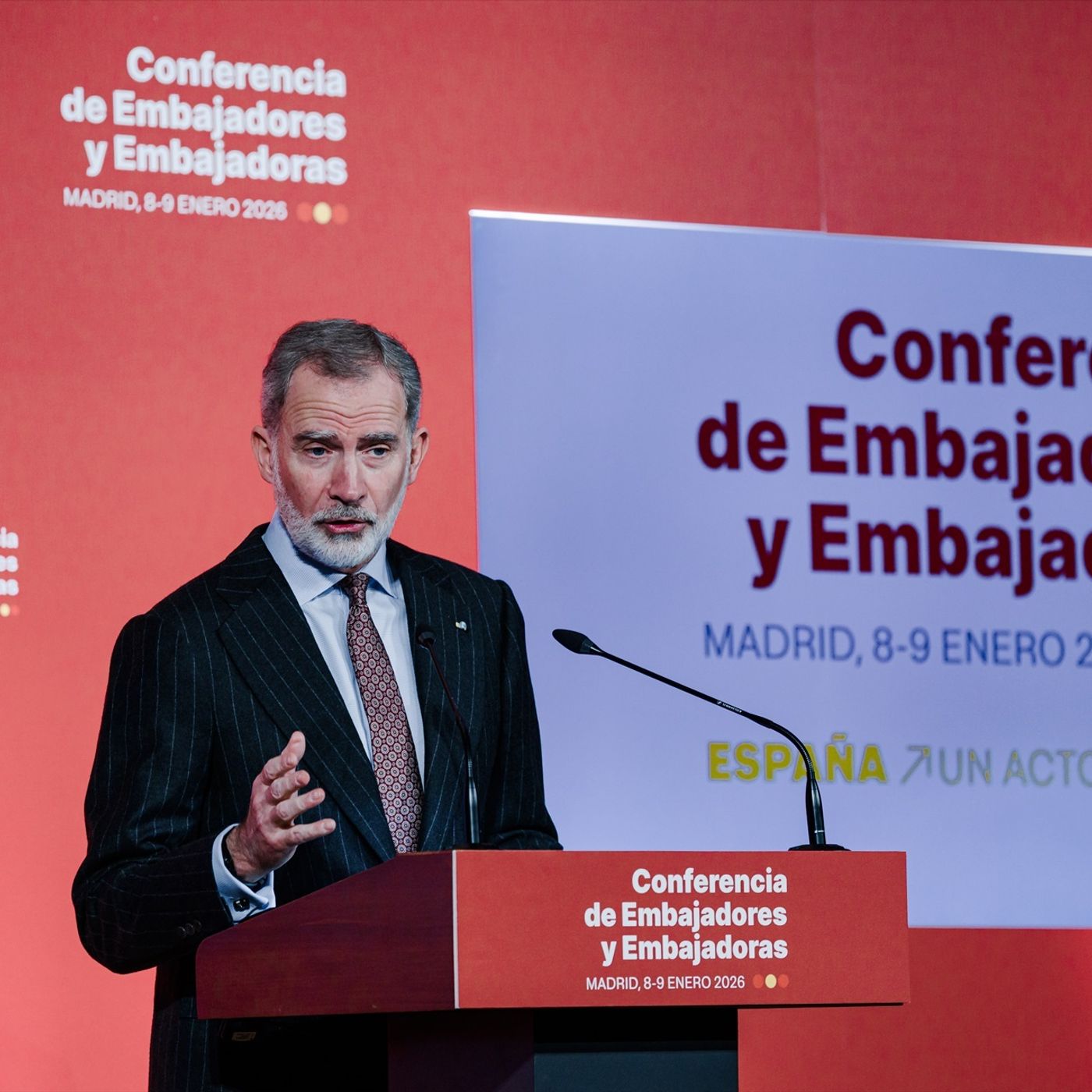 Las Noticias de La Mañana: Del "discurso calamitoso" del Rey al "vasallaje" económico a Cataluña