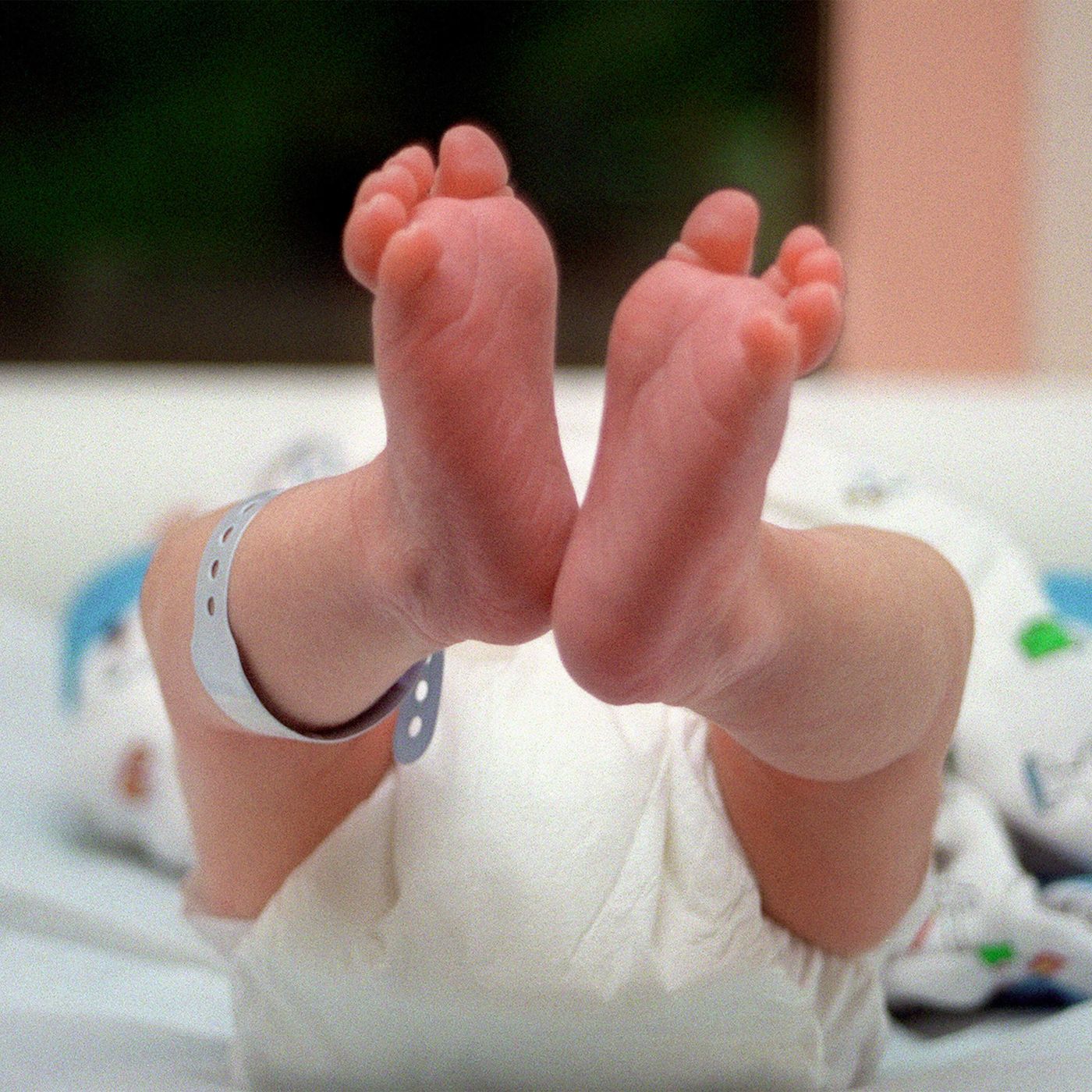 The secrets in your baby's genes episode artwork
