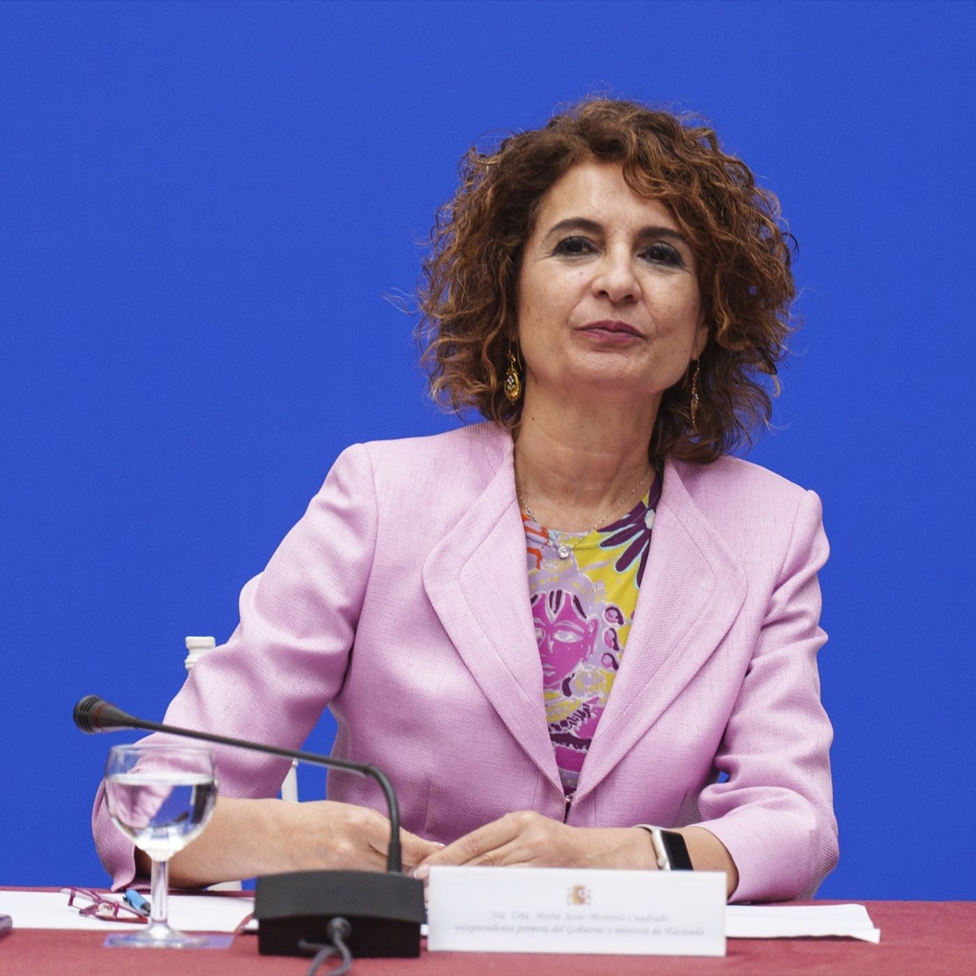 Tertulia de Herrero: María Jesús Montero no renuncia a presentar los Presupuestos