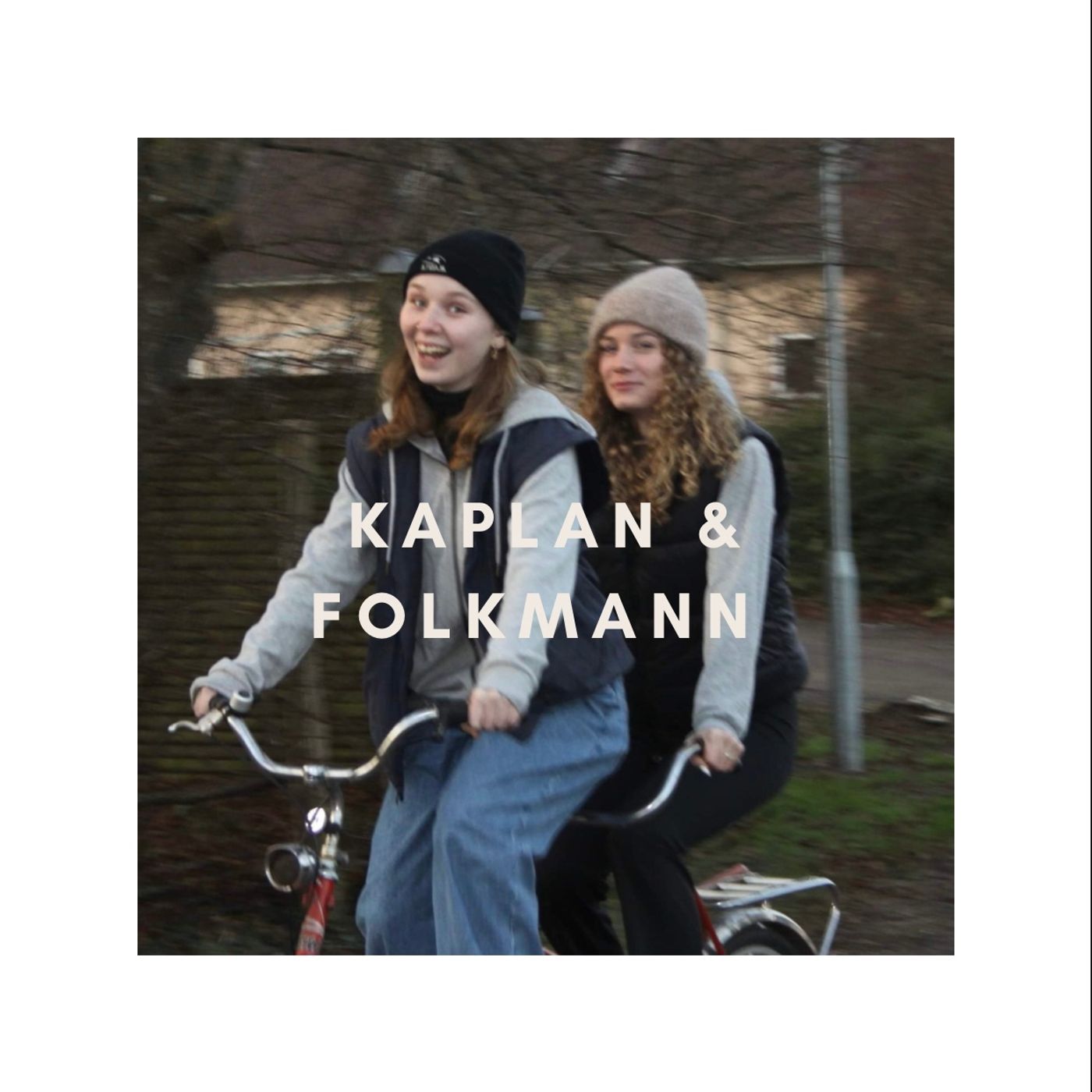 Kaplan & Folkmann af Christoffer Elkjær