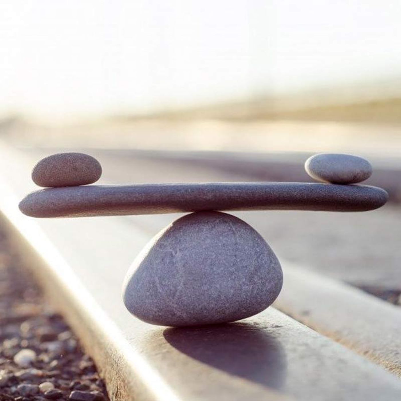La Mente: ¿Cómo lograr un equilibrio emocional? episode artwork