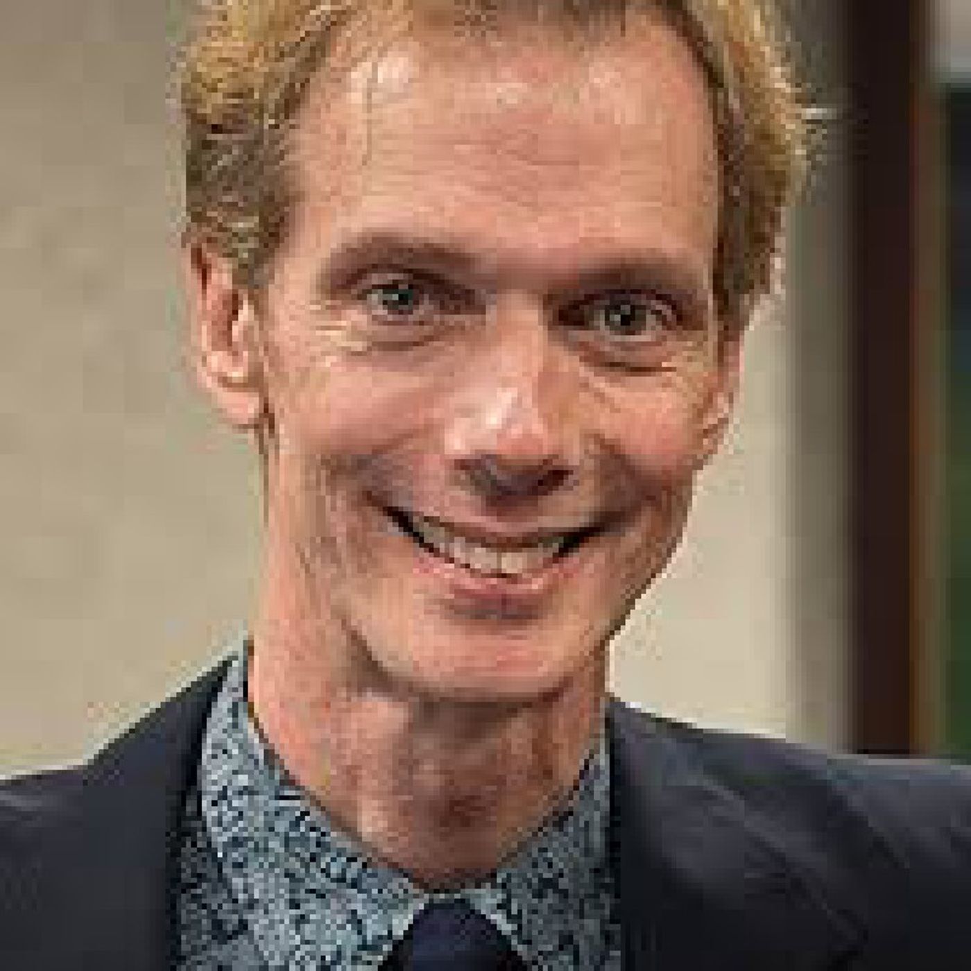 Actor Doug Jones (Hocus Pocus) episode artwork