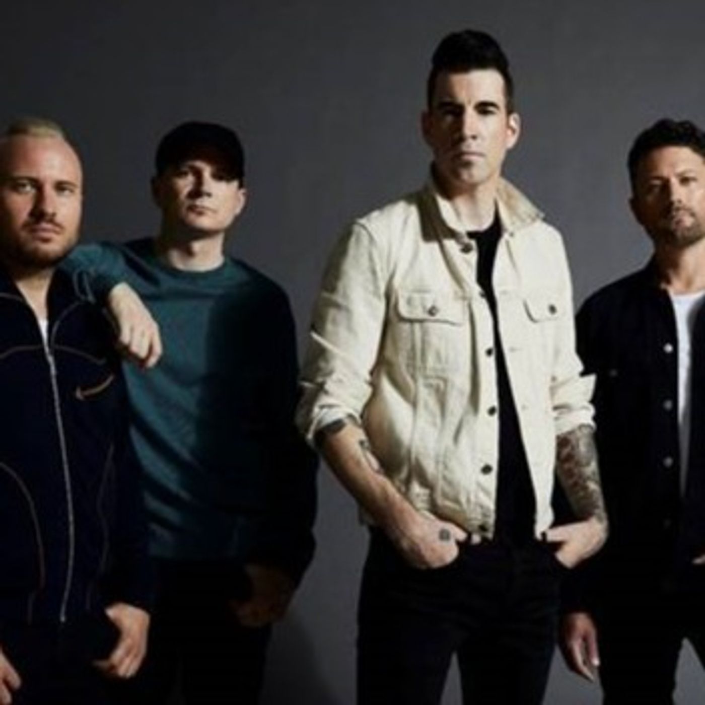 Tyler Connolly from Theory of a Deadman conversation with LA Lloyd episode artwork