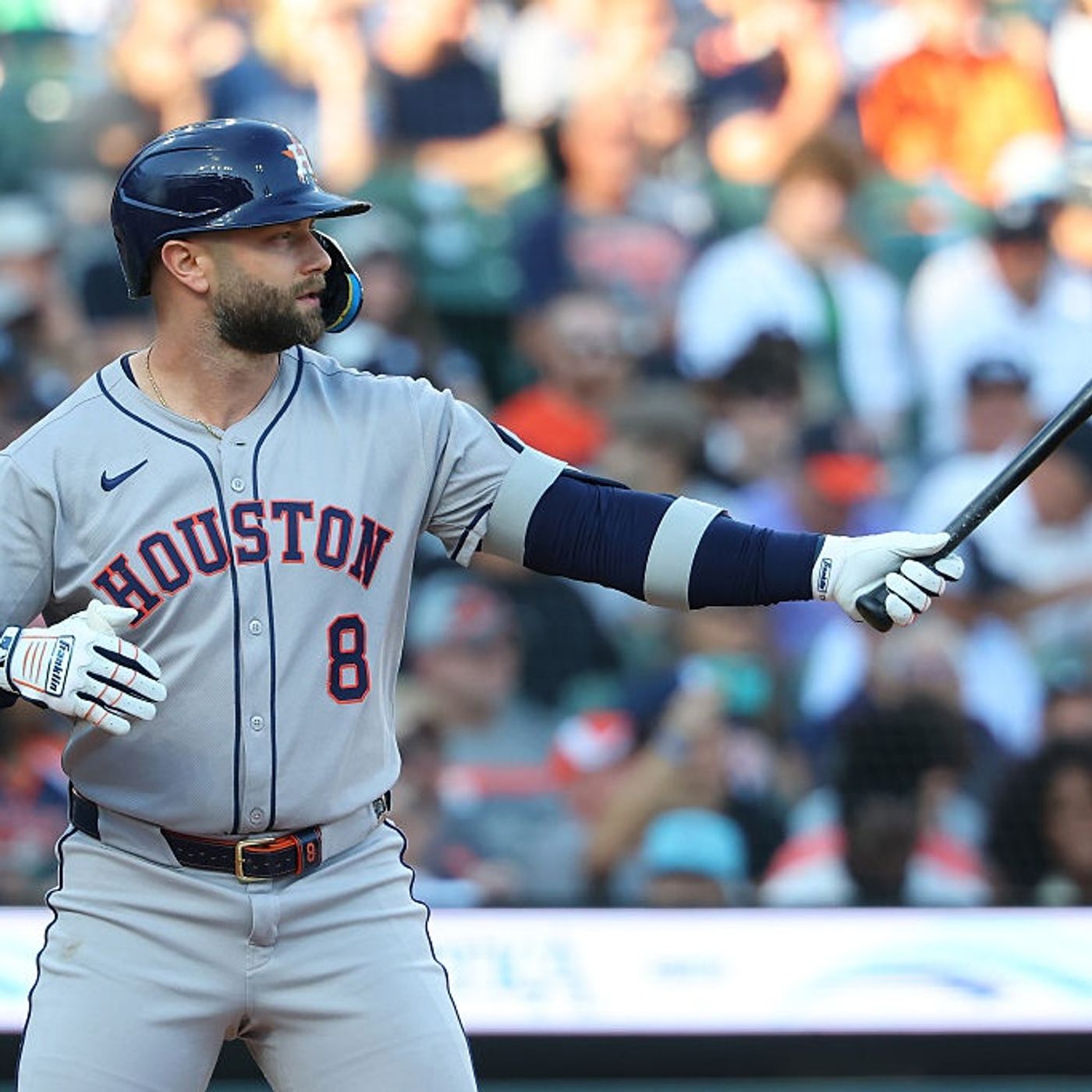 Astros Lose Game 2 vs Tigers Still Managing To Stay #1 In AL West.