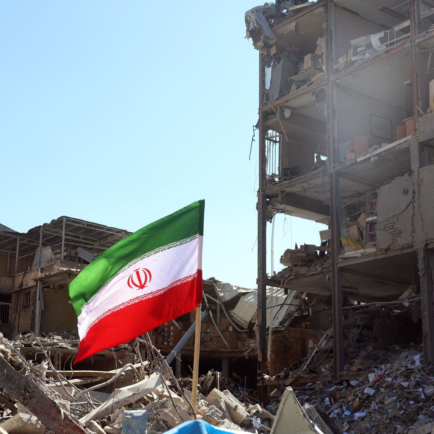 Una guerra sin final a la vista en Irán: seis claves de un conflicto que ha sacudido el contexto geopolítico mundial episode artwork