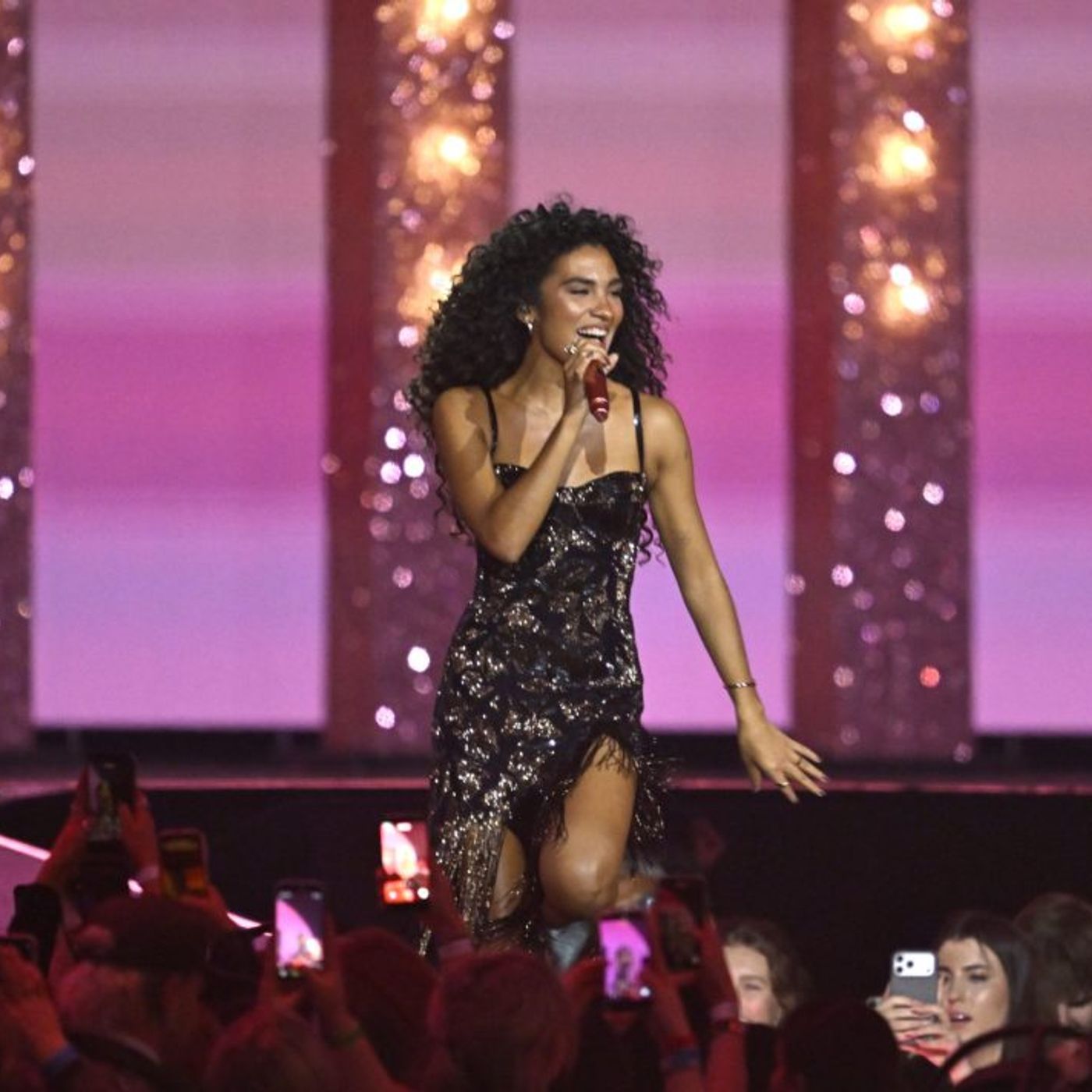 Olivia Dean at MSG: The 5 Best Moments From the Second of Her Four Sold-Out Shows episode artwork