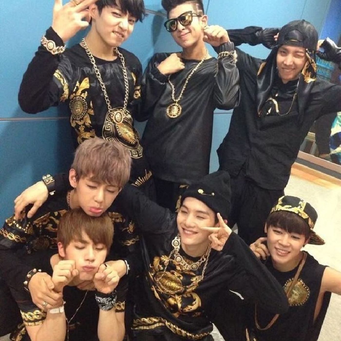 Portada de El Mundo De BTS