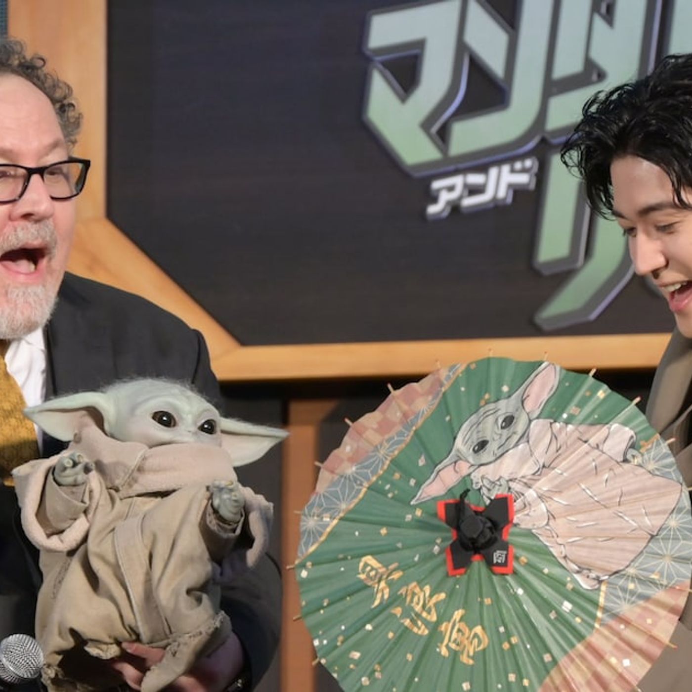 中島裕翔、小さな和傘のプレゼントでグローグーを喜ばせる！「スター・ウォーズ」7年ぶりの劇場作にガッツポーズ（イベントレポート / 写真44枚） - 音楽ナタリー episode artwork