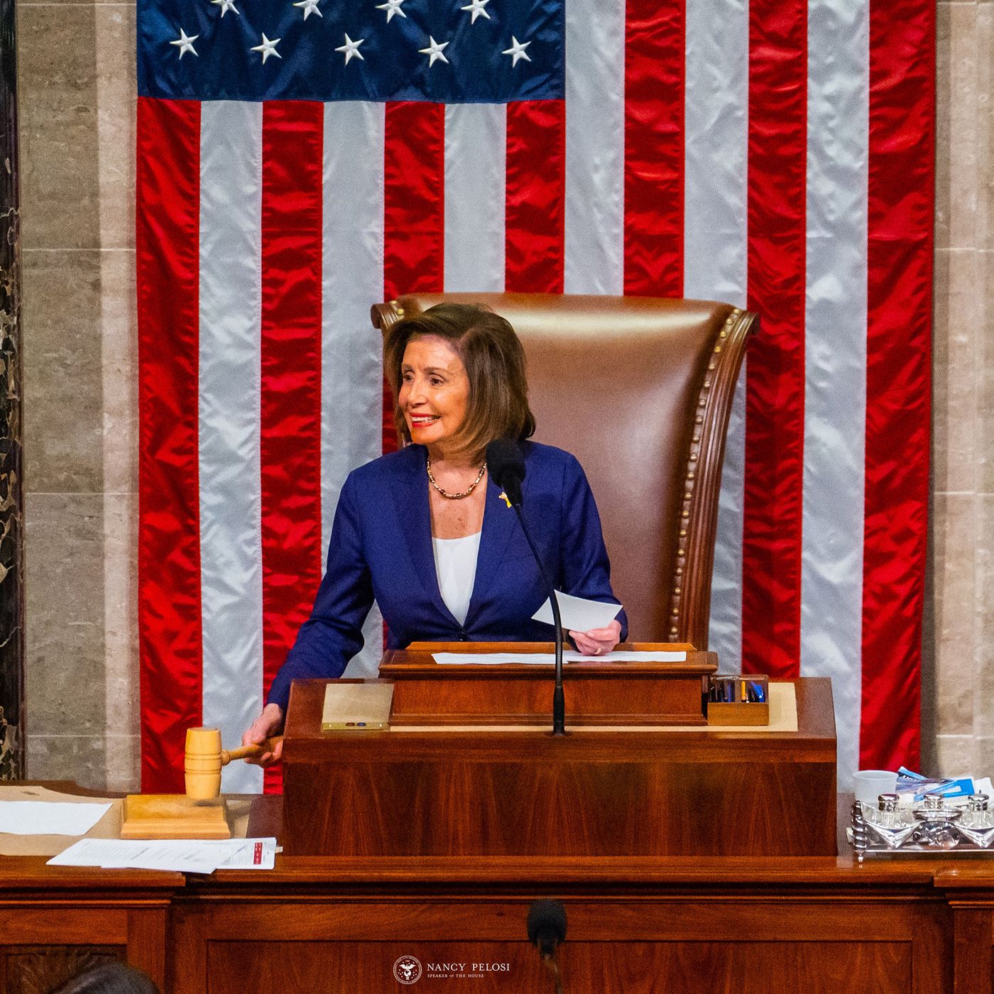 Congressional Trading: Market Performance and Reform Efforts episode artwork