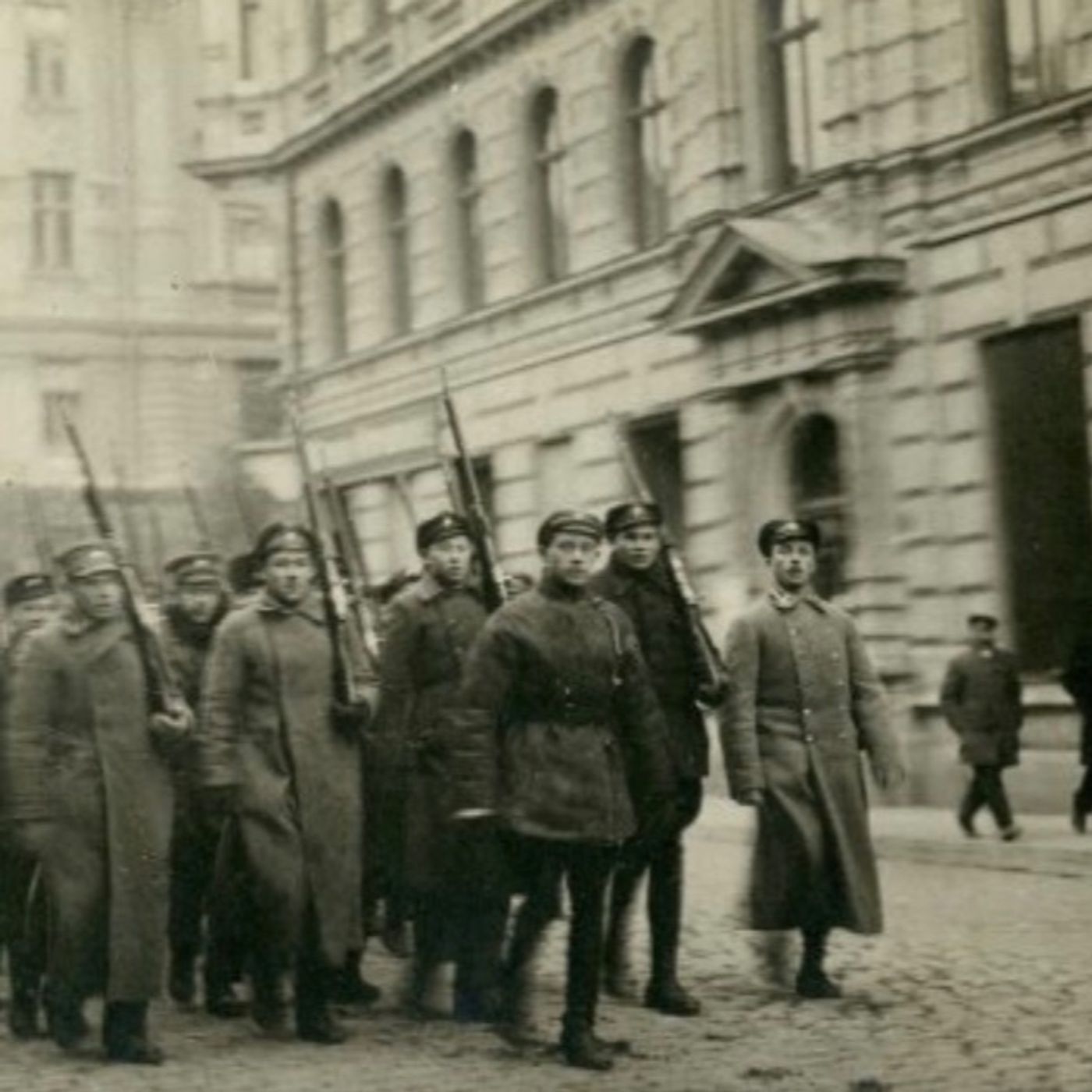 Tutto quello da sapere su “Lāčplēša diena”, anniversario della difesa di Riga dell’11 novembre 1919 episode artwork