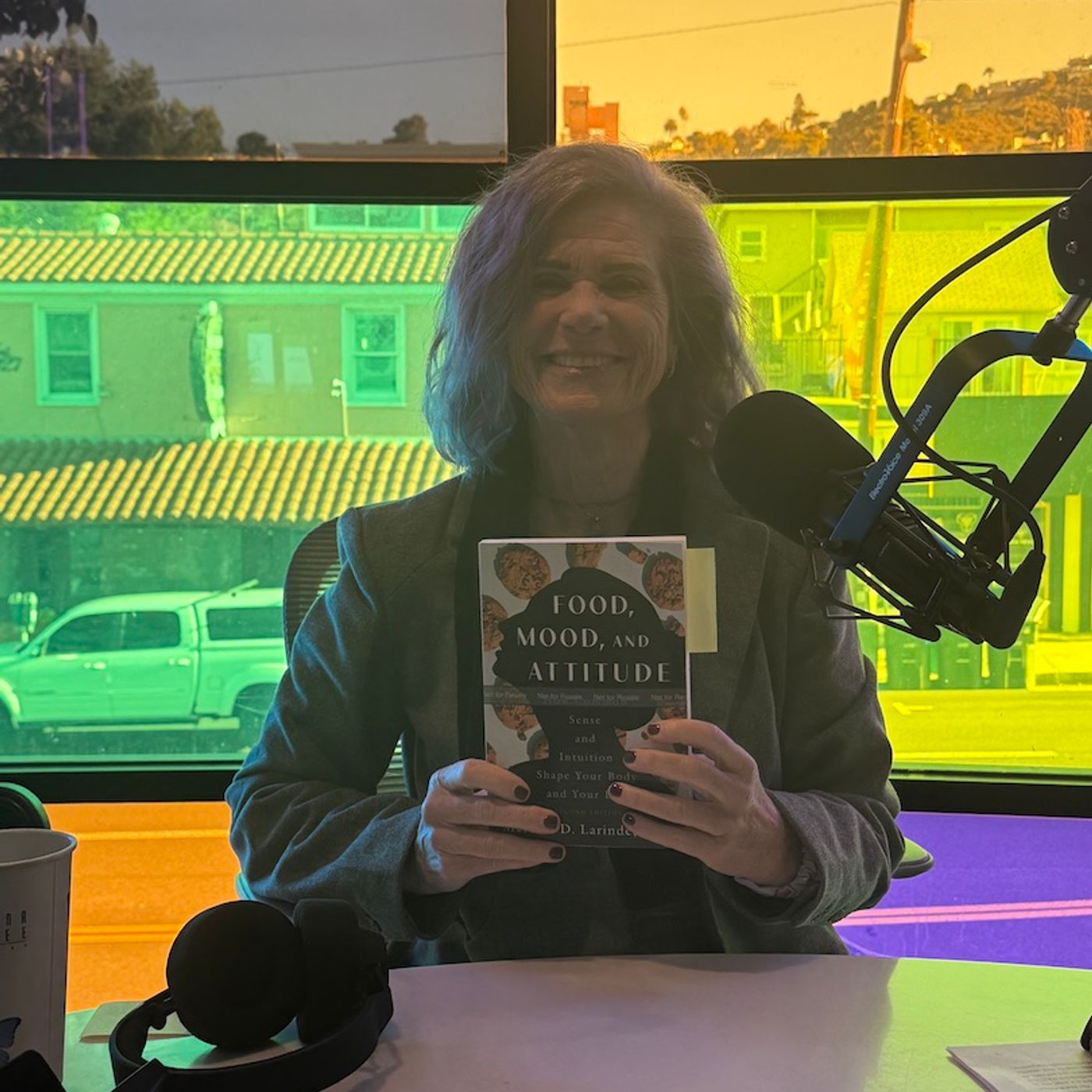 Episode 39: Dr. Melanie Larinde talks "Holiday Bliss" 4 Tips to Thrive episode artwork