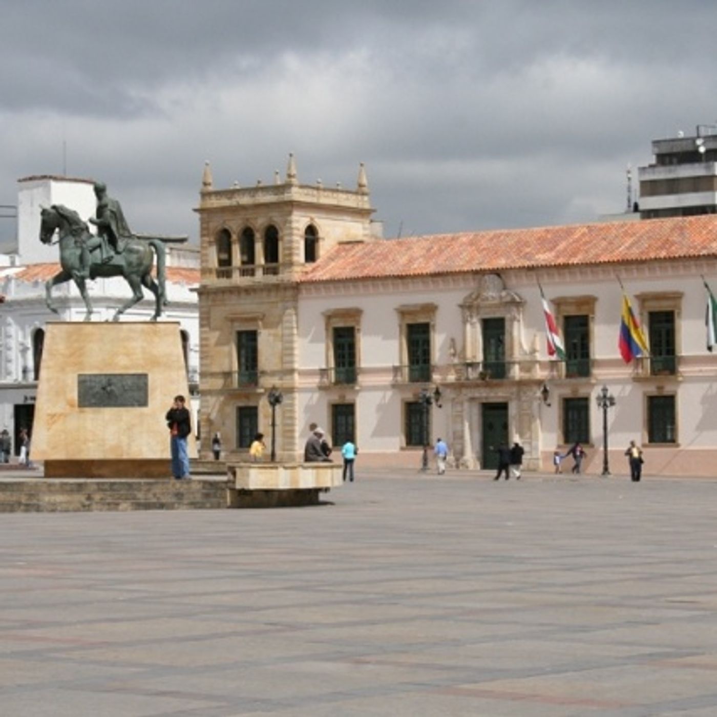 pistas de Juan Manuel lozano zuñiga