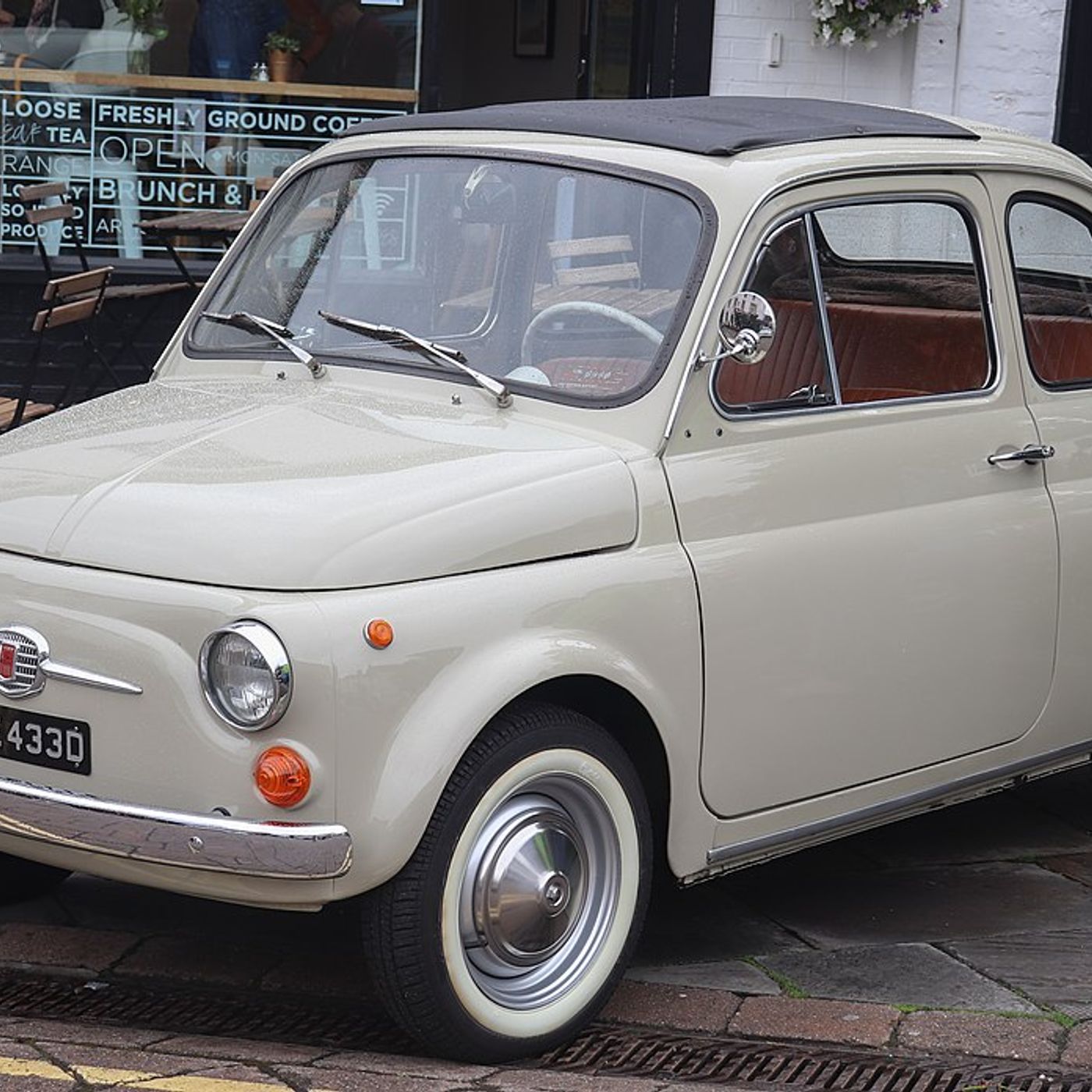 Ep. 30 - viaggiare in macchina, tutto sul auto 🇮🇹 Luisa's Podcast