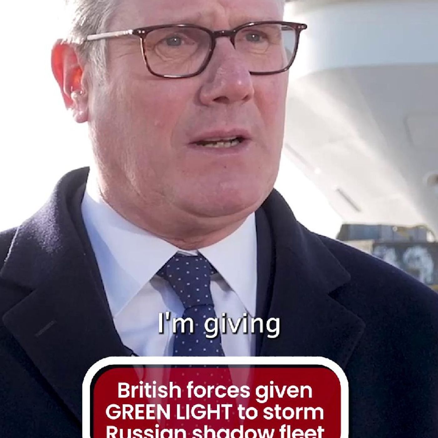 Starmer has given British forces the green light to storm Russian episode artwork