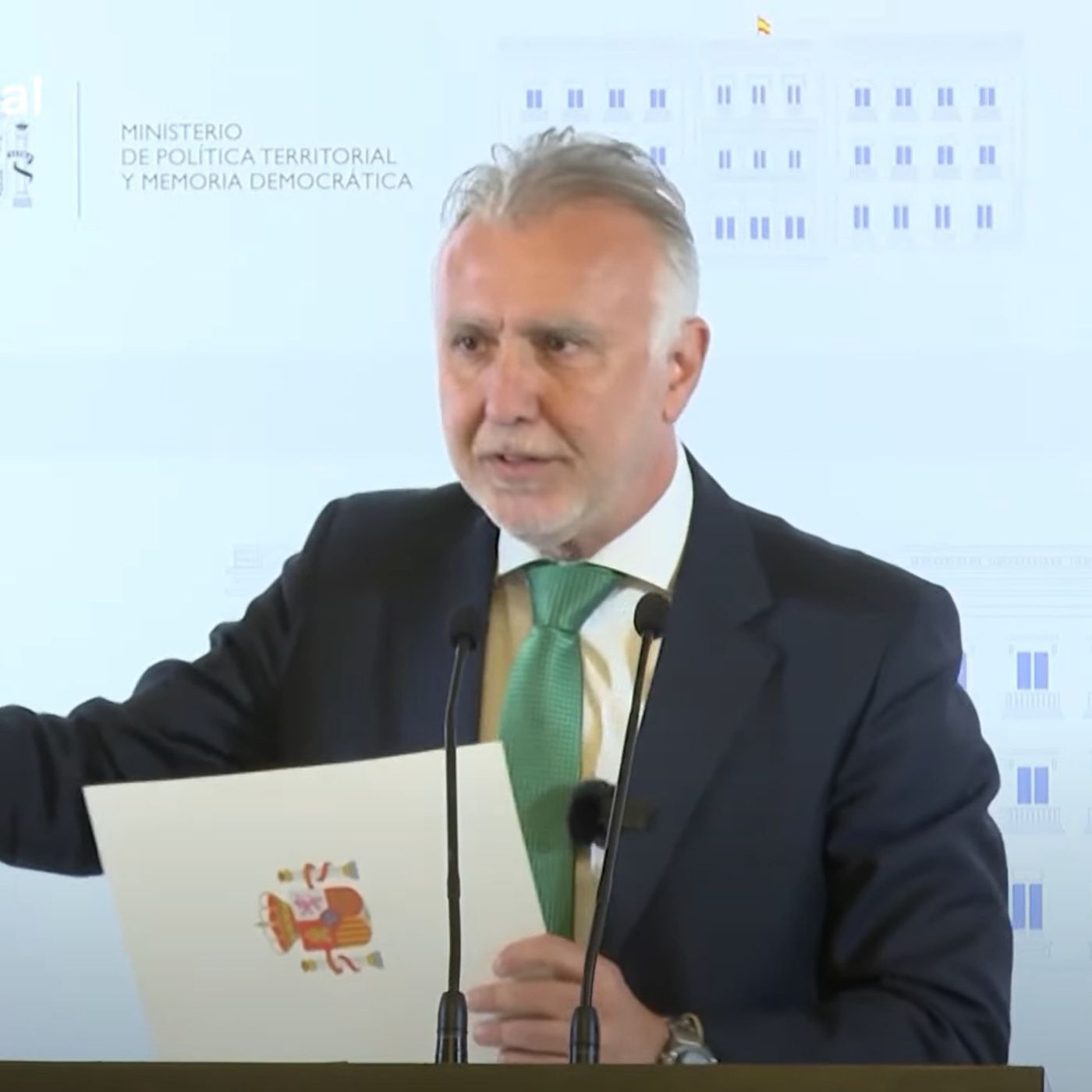 Federico a las 8: La UCO acecha al ministro Ángel Víctor Torres