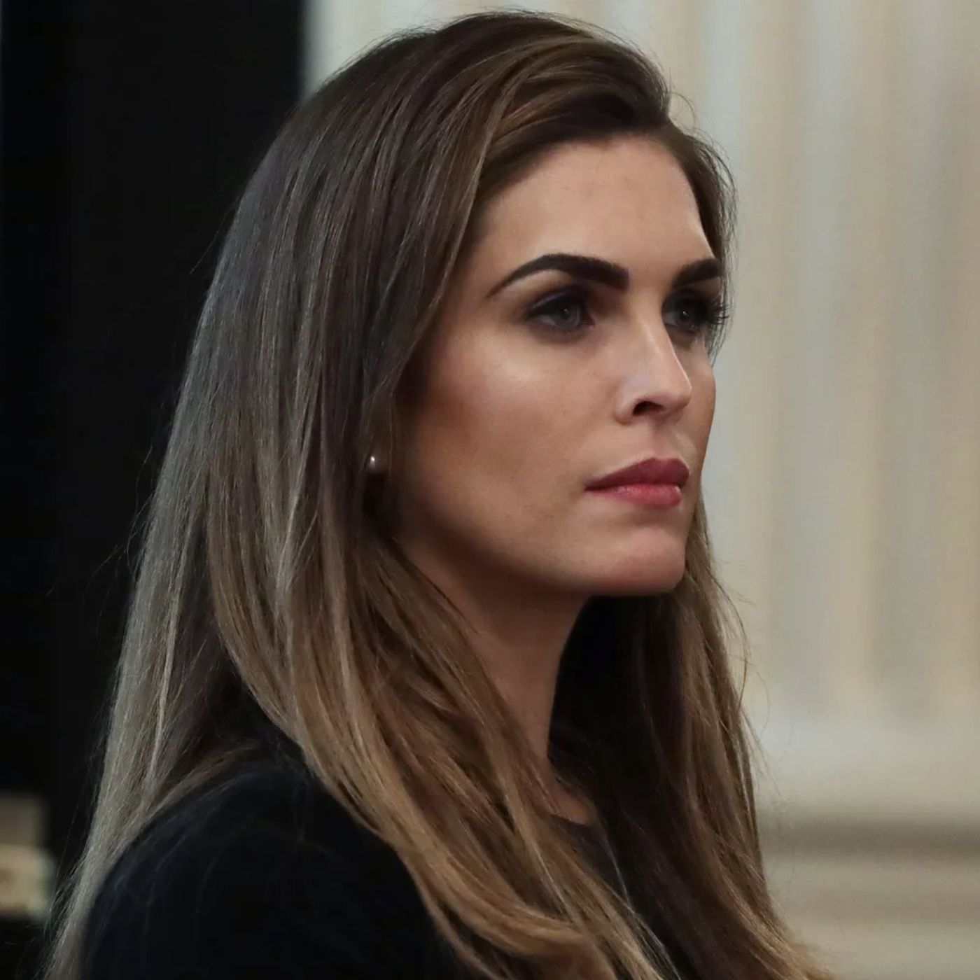 DDD 355: Hope Hicks cries recalling working for Trump + Headlines