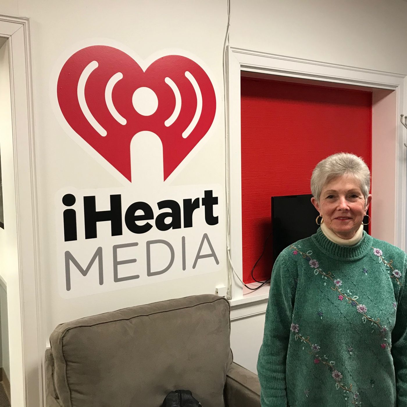 US Army veteran Carolyn Nagy talks with Fred about upcoming event aimed at female veterans