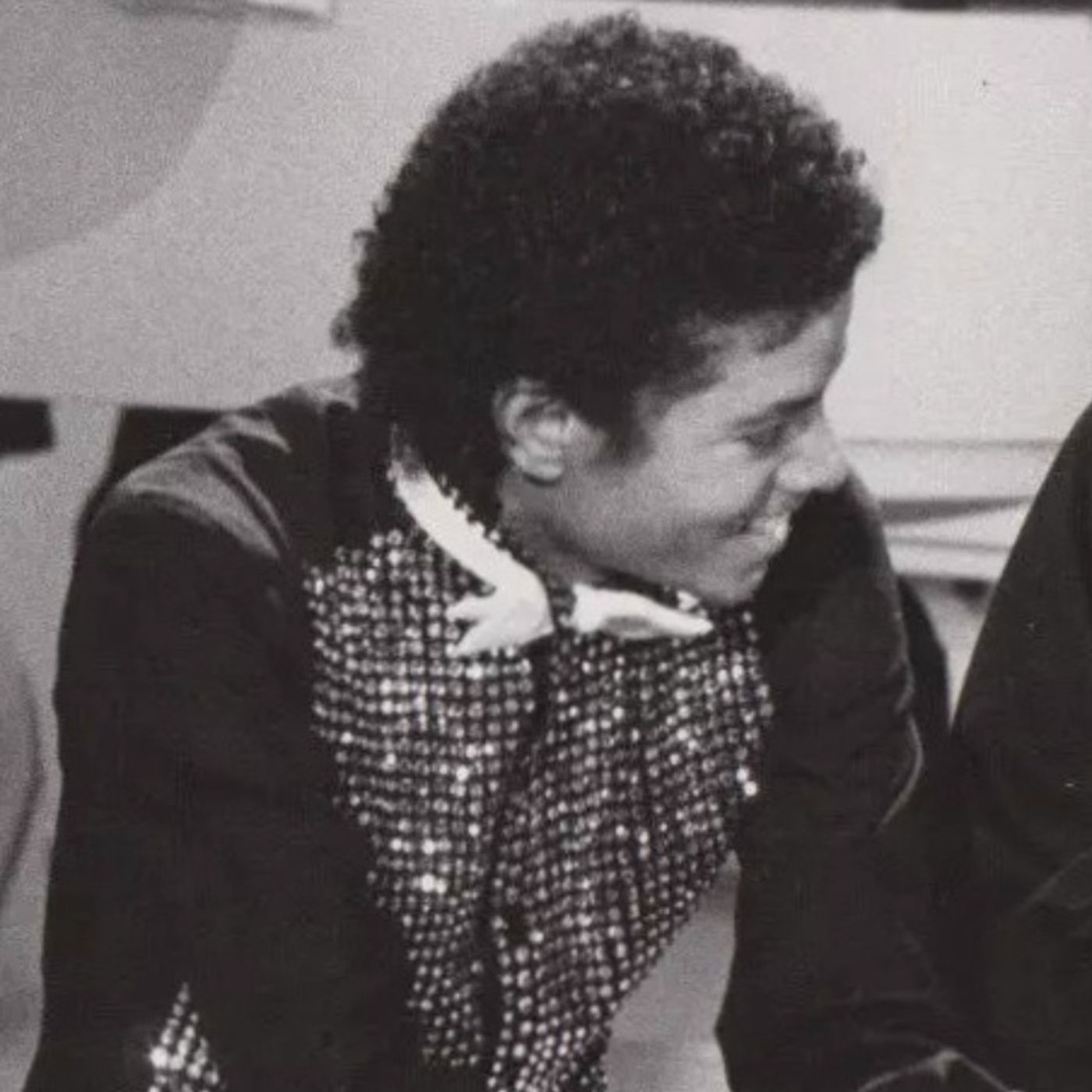 Michael Jackson’s Disco Anthem 3:8:25 4.21 PM episode artwork