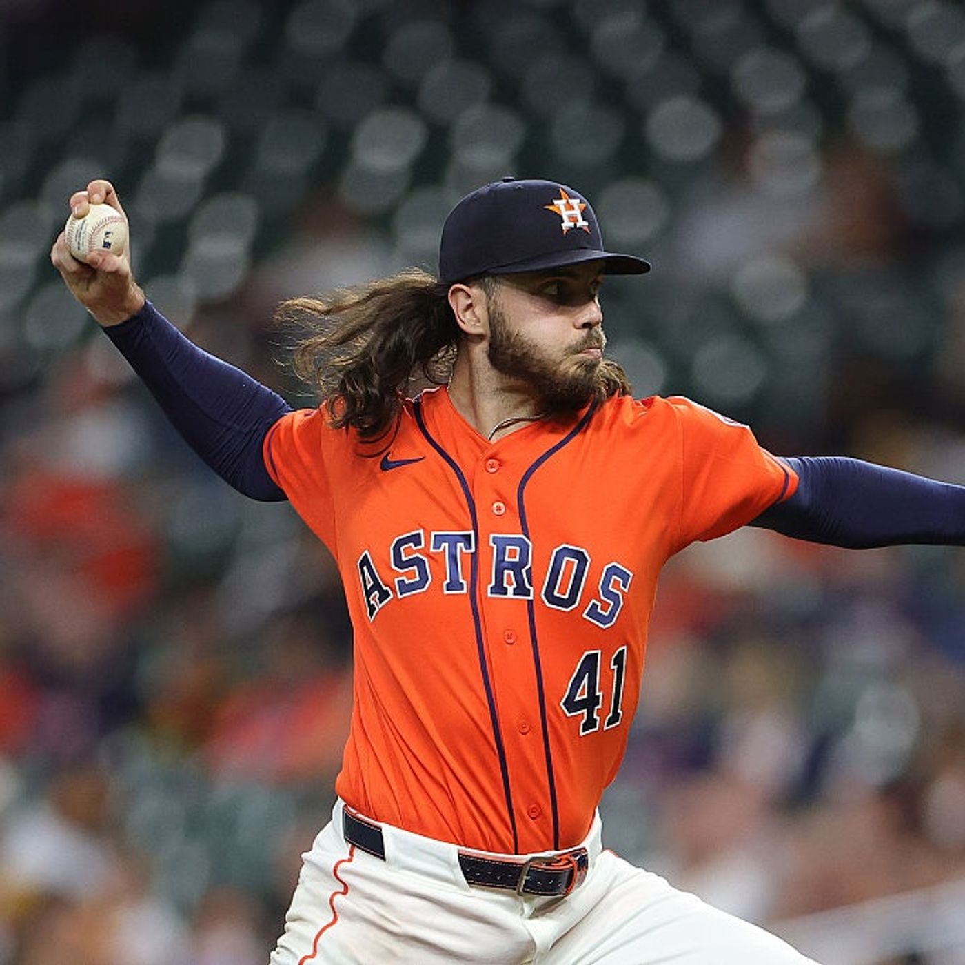 Astros Stun Pirates in Comeback Win! Knicks Strike First, Texans OTA Talk