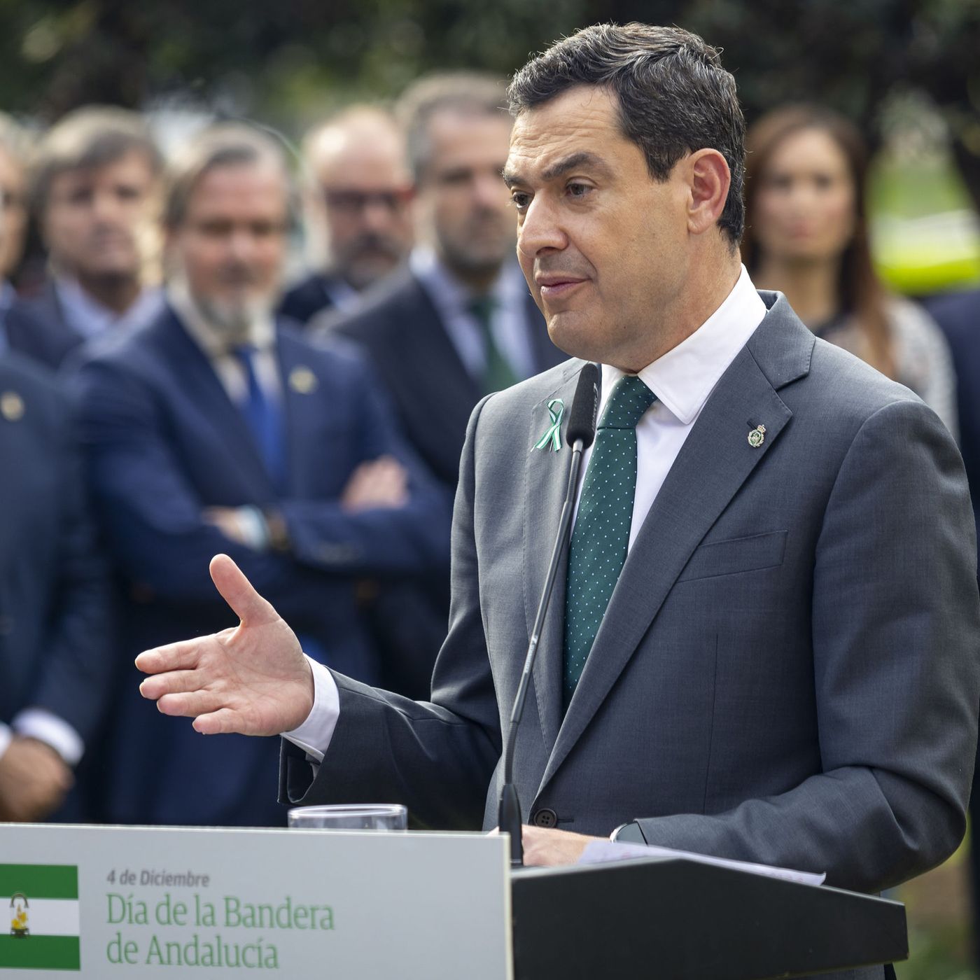 La República de los Tonnntos: ¿Qué es el "habla andaluza"? que quiere impulsar Moreno Bonilla y el PP