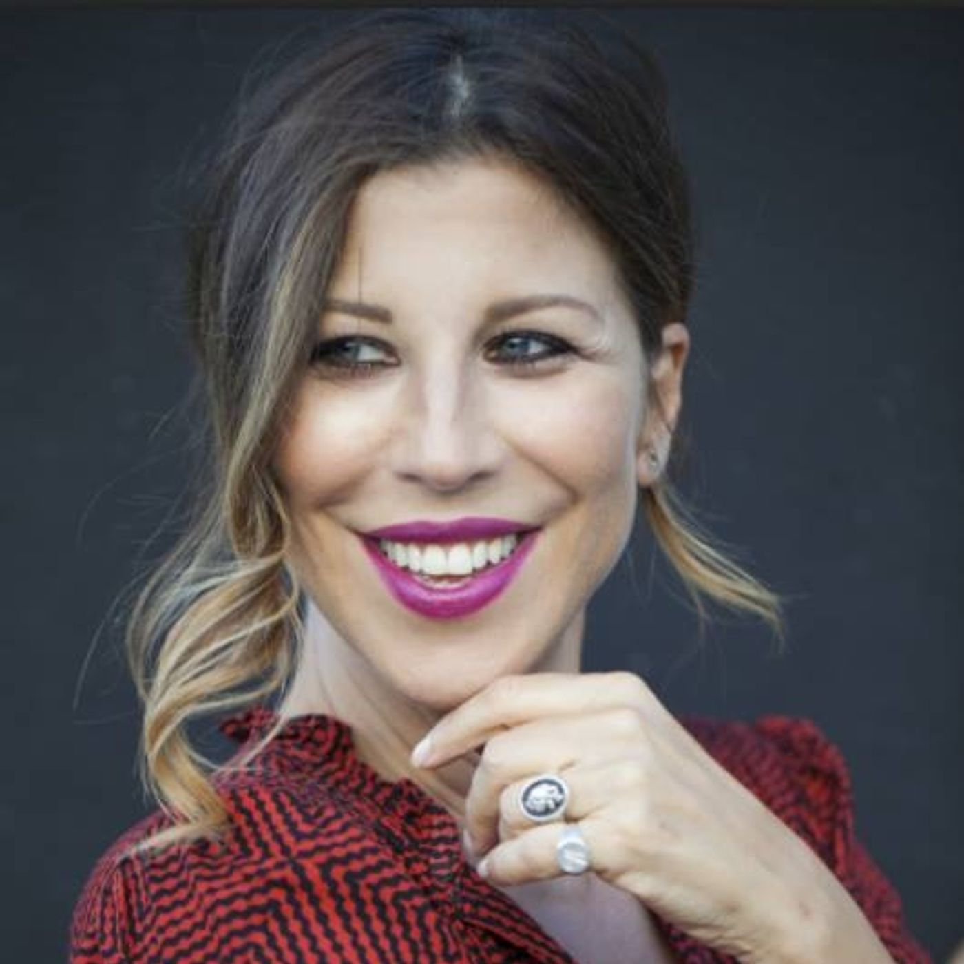 #20 Michela Andreozzi. Un mix di bravura che spazia dal teatro al cinema e alla tv episode artwork