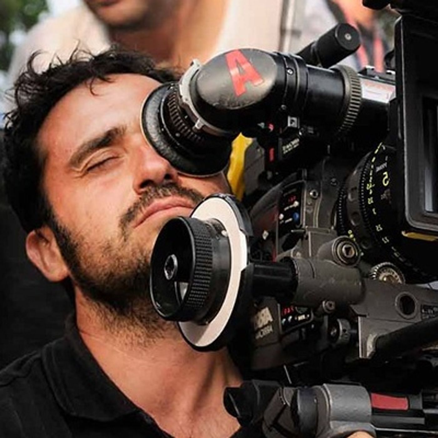 🎙️ 19.1.2024 - VIERNES CAFETERO | Entrevista con Juan Antonio Bayona ( @FilmBayona ) sobre "La Sociedad de la Nieve" #LaCafeteraEsPodcast 👉