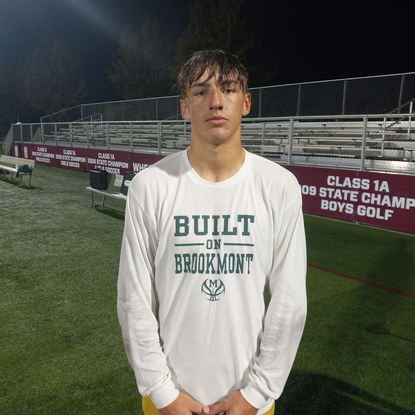 Bishop McNamara stays unbeaten with 29-14 win at Wheaton Academy episode artwork