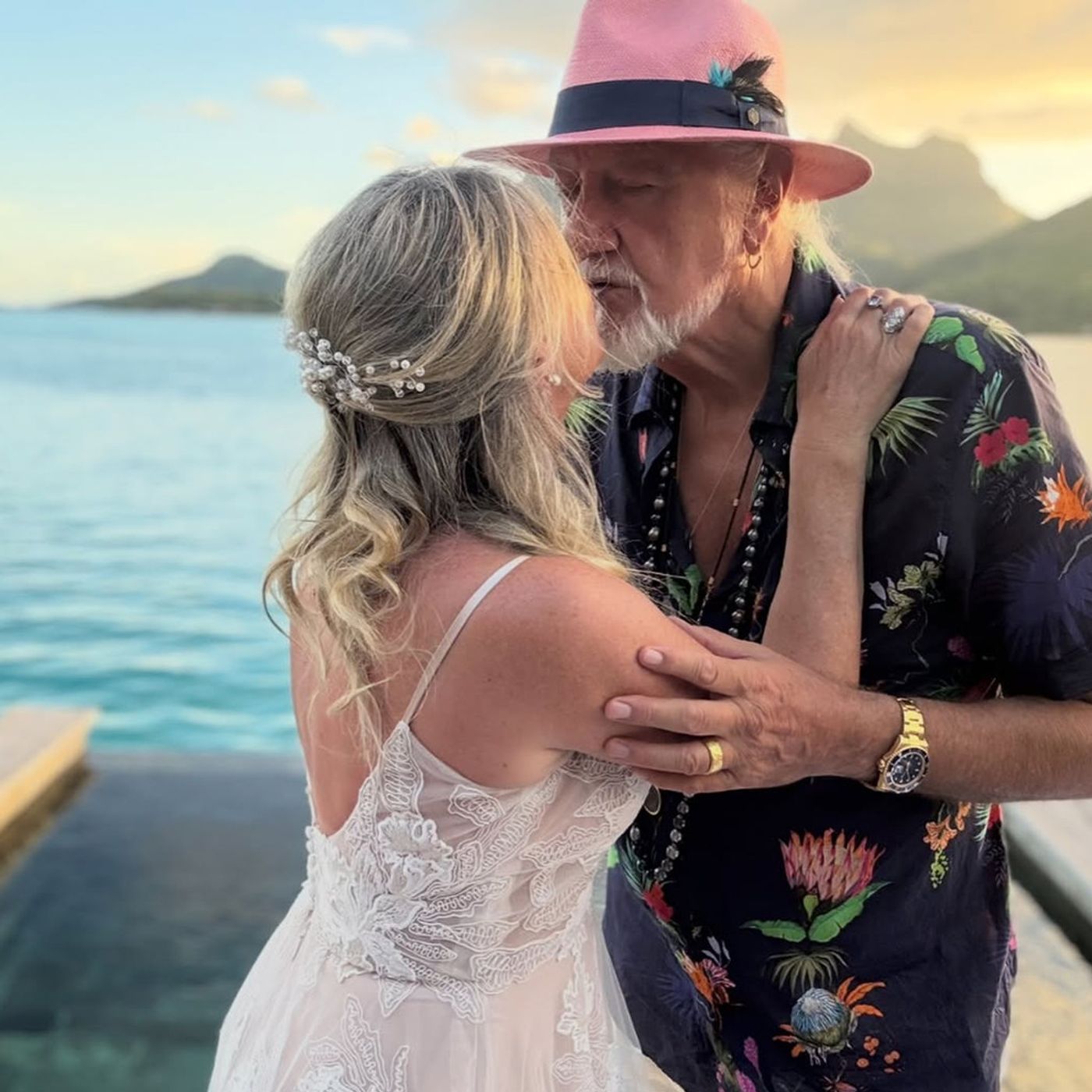 Mick Fleetwood ties the knot for fifth time episode artwork