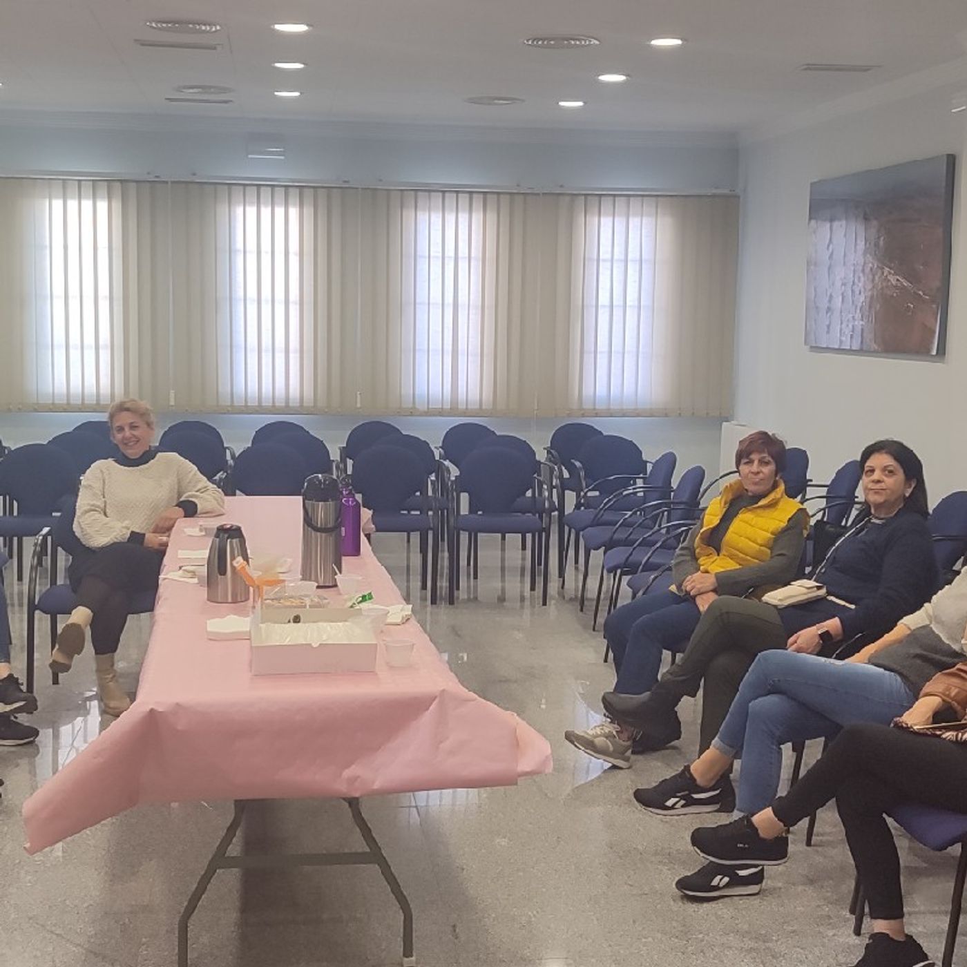Charla -cafe sobre Violencia de Género impartida por Julio Romero comandante de puesto de la Guardia Civil de Alange episode artwork