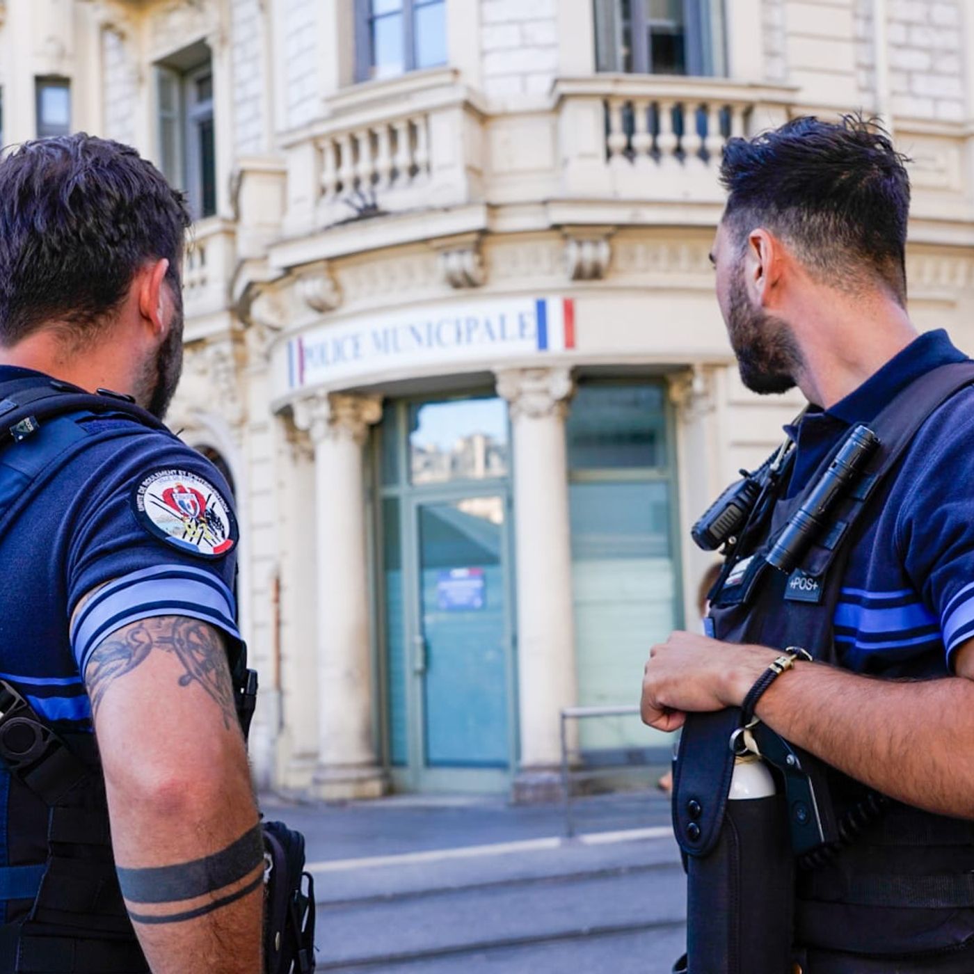 Nizza24 mercoledì 3 dicembre: 3606 il Nuovo Numero della Polizia Municipale di Nizza - Sarkozy presenta il nuovo Libro a Cannes e Menton - M