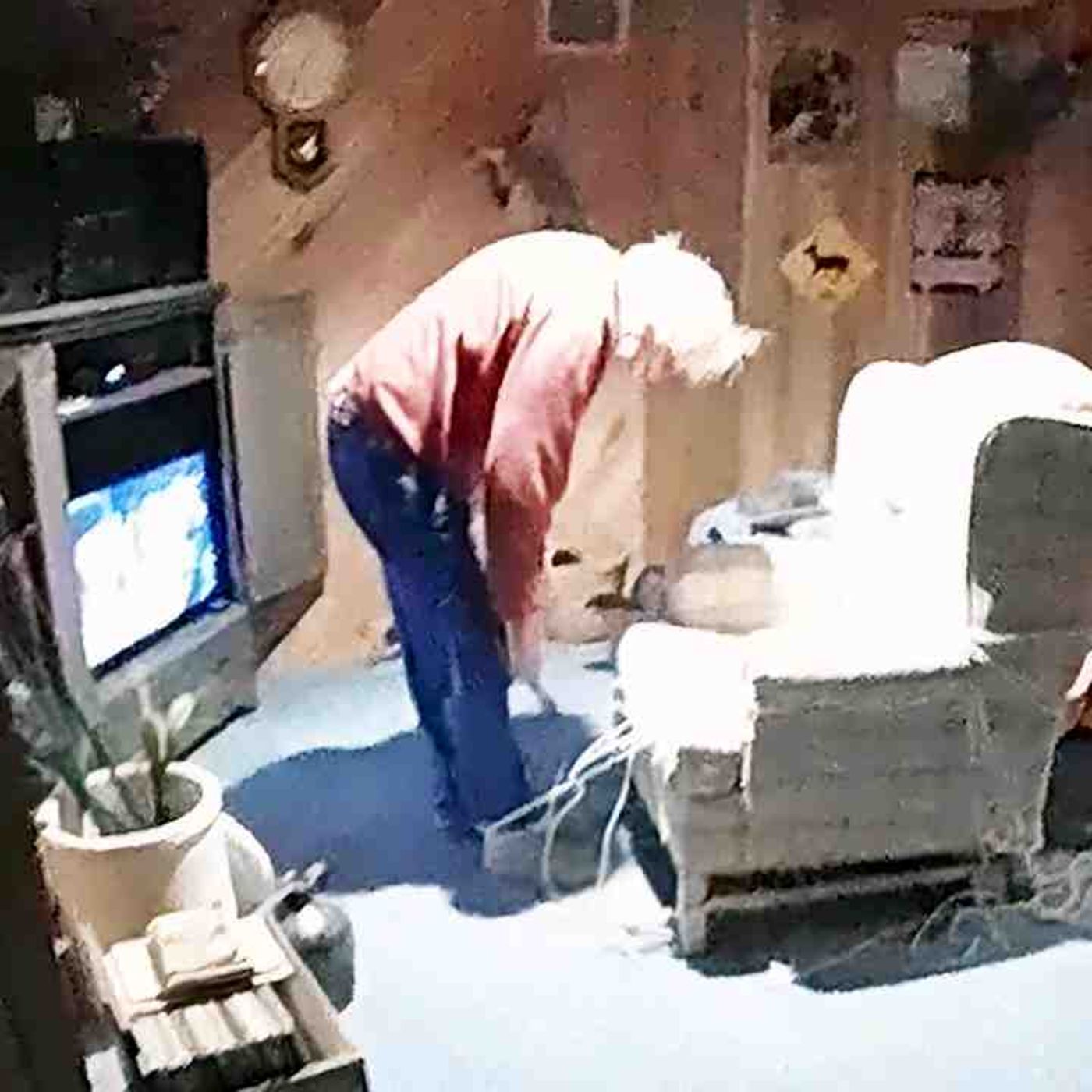 Cops Discover Killer_s Hostage Tied Up in Basement episode artwork