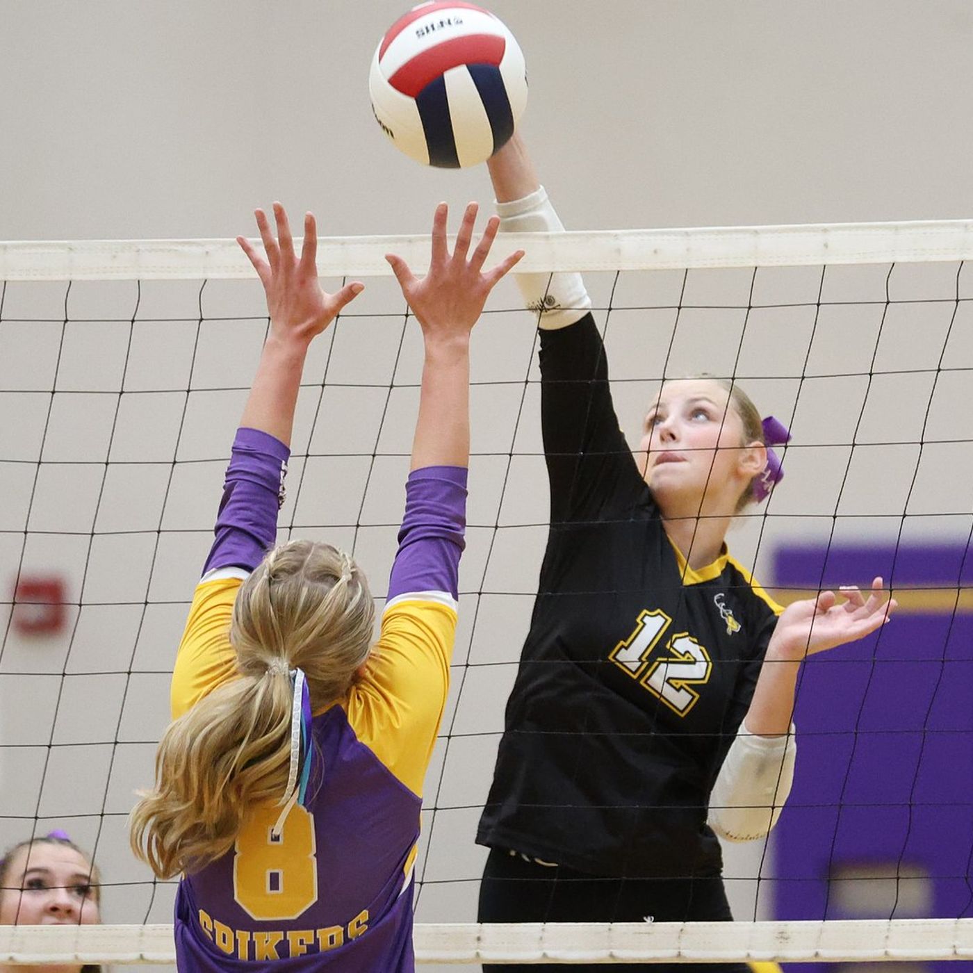 Putnam County uses strong serving in to top Mendota in three sets episode artwork