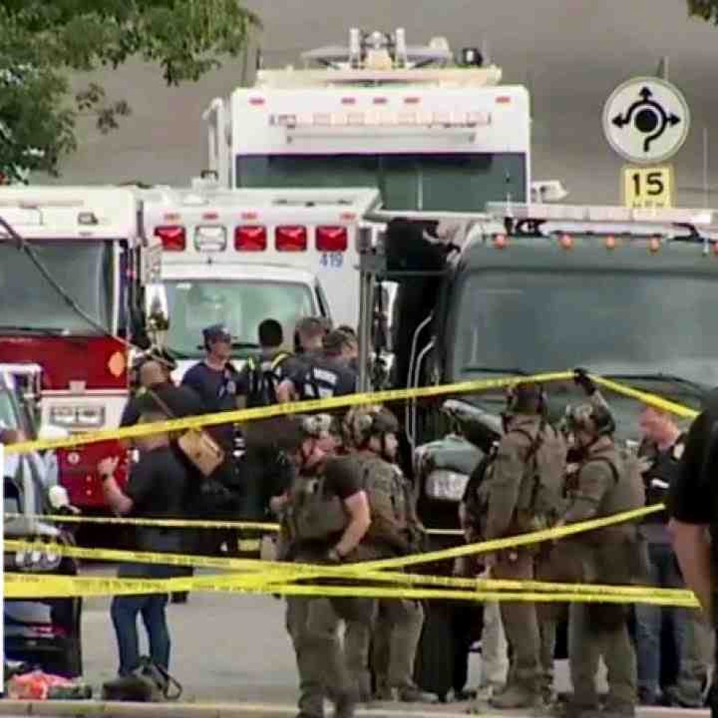 BREAKING: Multiple people injured after "targeted attack" in Colorado episode artwork