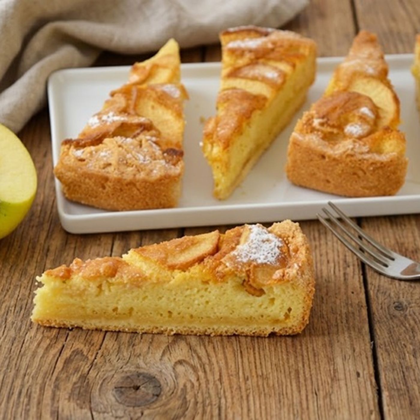 Crostata di Mele e Crema Pasticcera: La Ricetta Facile della Nonna
