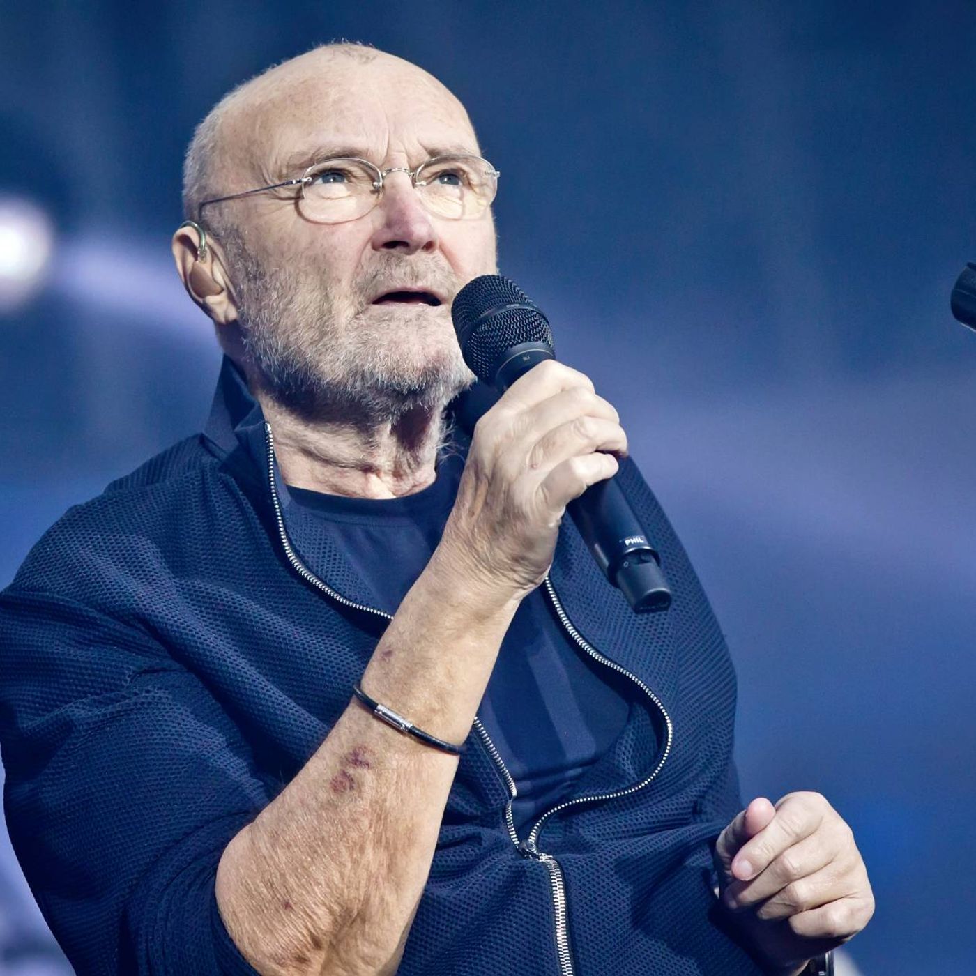 Phil Collins reveals alcohol addiction left him on life support in 2024: “People were coming to say goodbye”