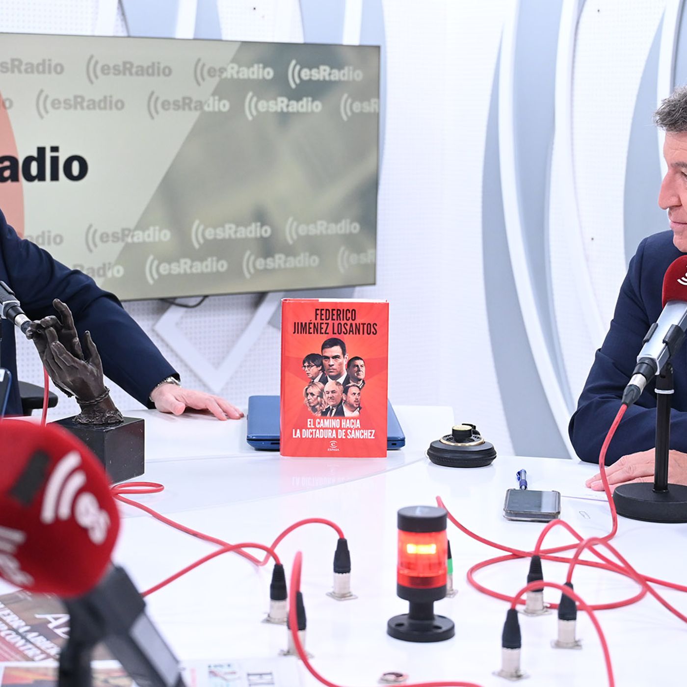 Jiménez Losantos entrevista a Alberto Núñez Feijóo