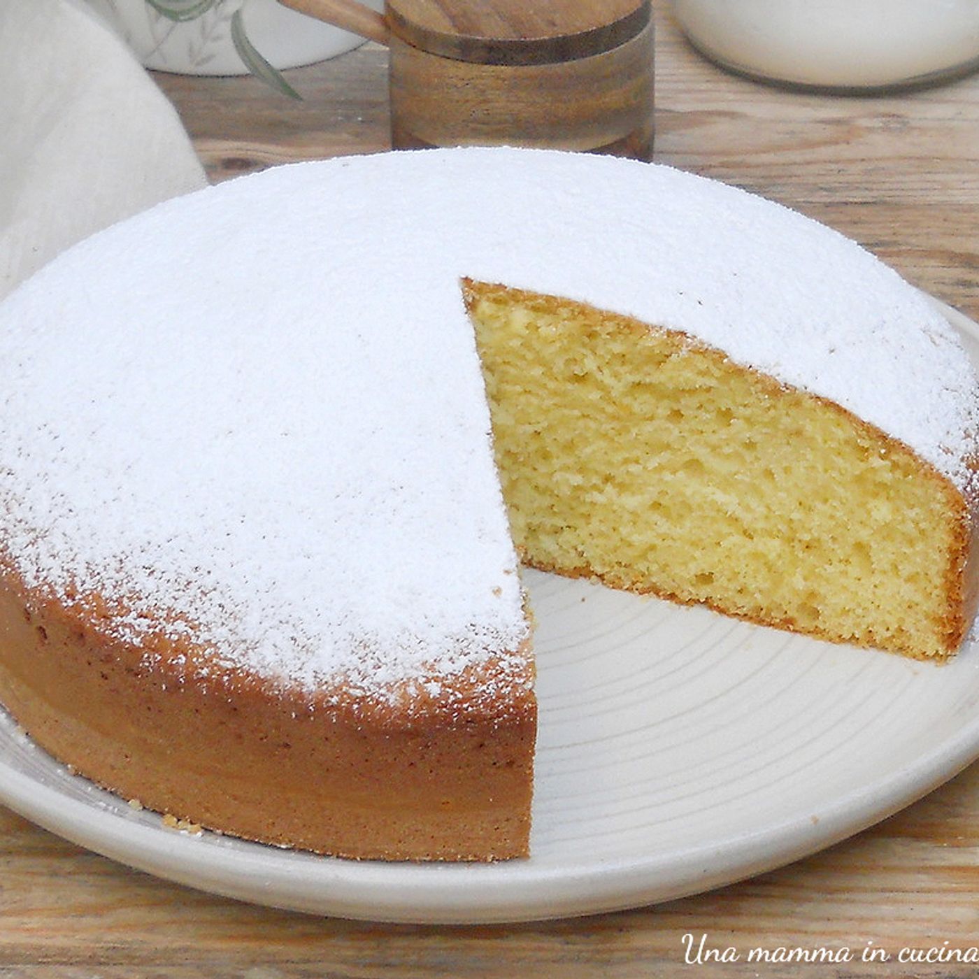 Torta allo yogurt "tutto in una ciotola": alta, soffice e veloce episode artwork