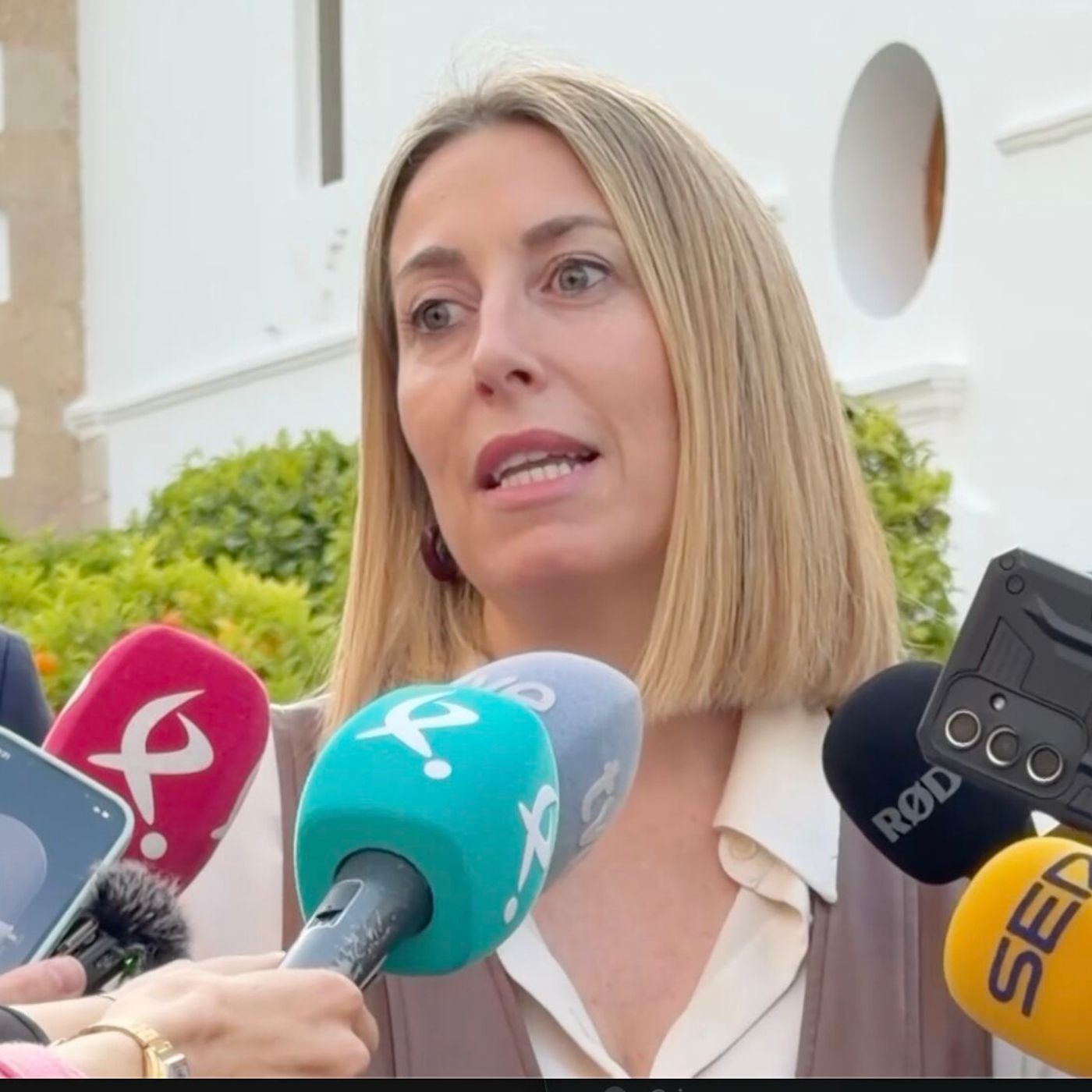 Federico a las 7: PP y Vox acuerdan un gobierno para Extremadura