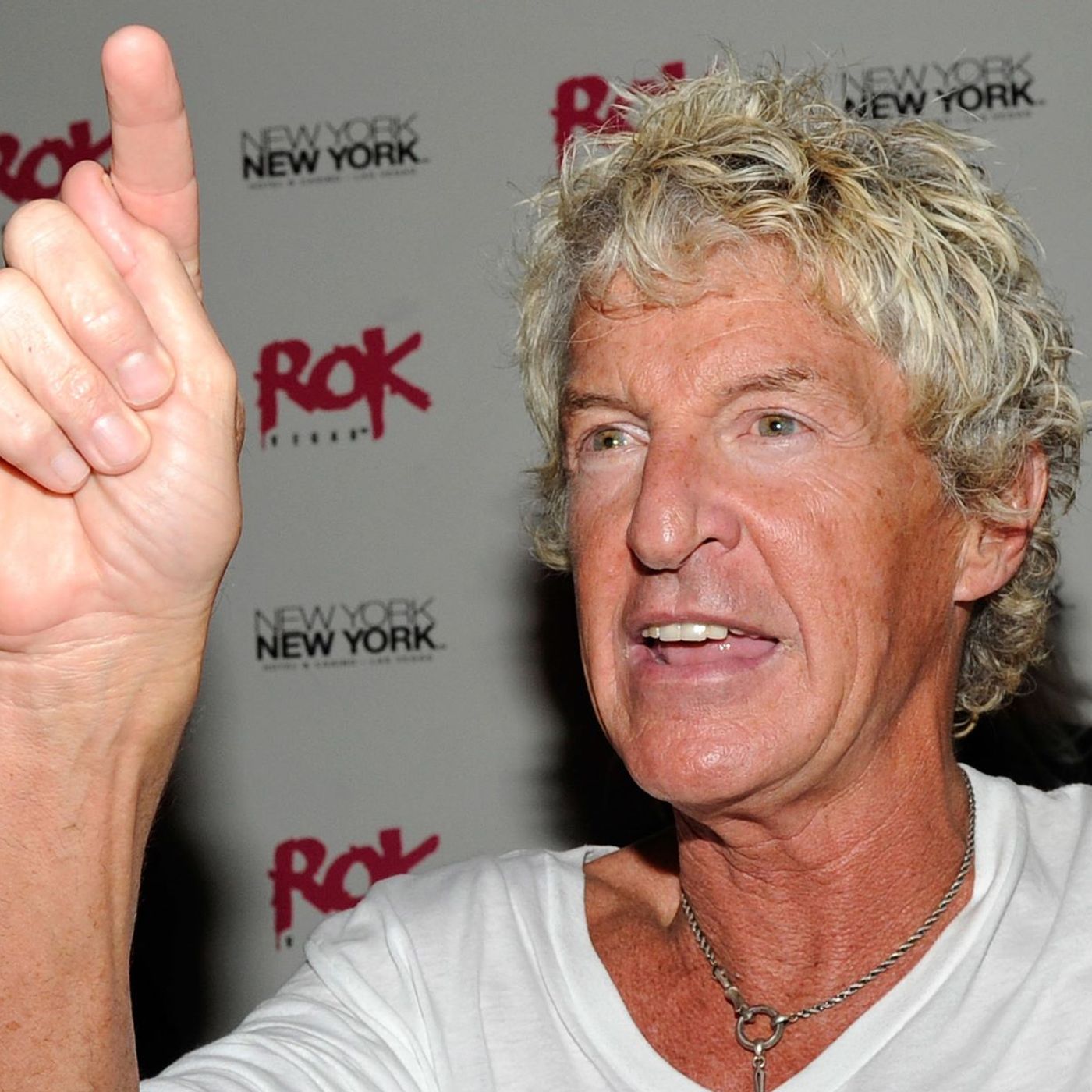 REO Speedwagon's Kevin Cronin on Gary Richrath & Big Al's Strip Club