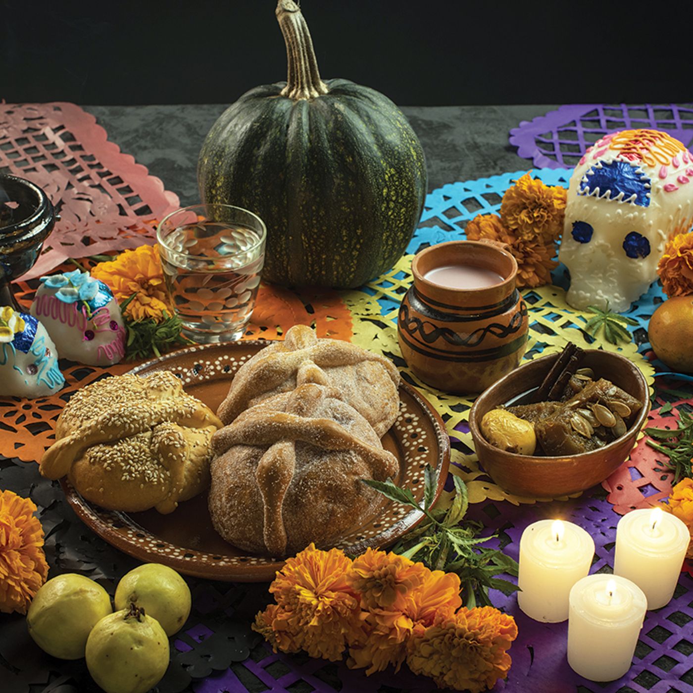 Historias de Miedo Noviembre 11 de 2021 ESCUCHE RUIDOS CERCA DEL ALTAR