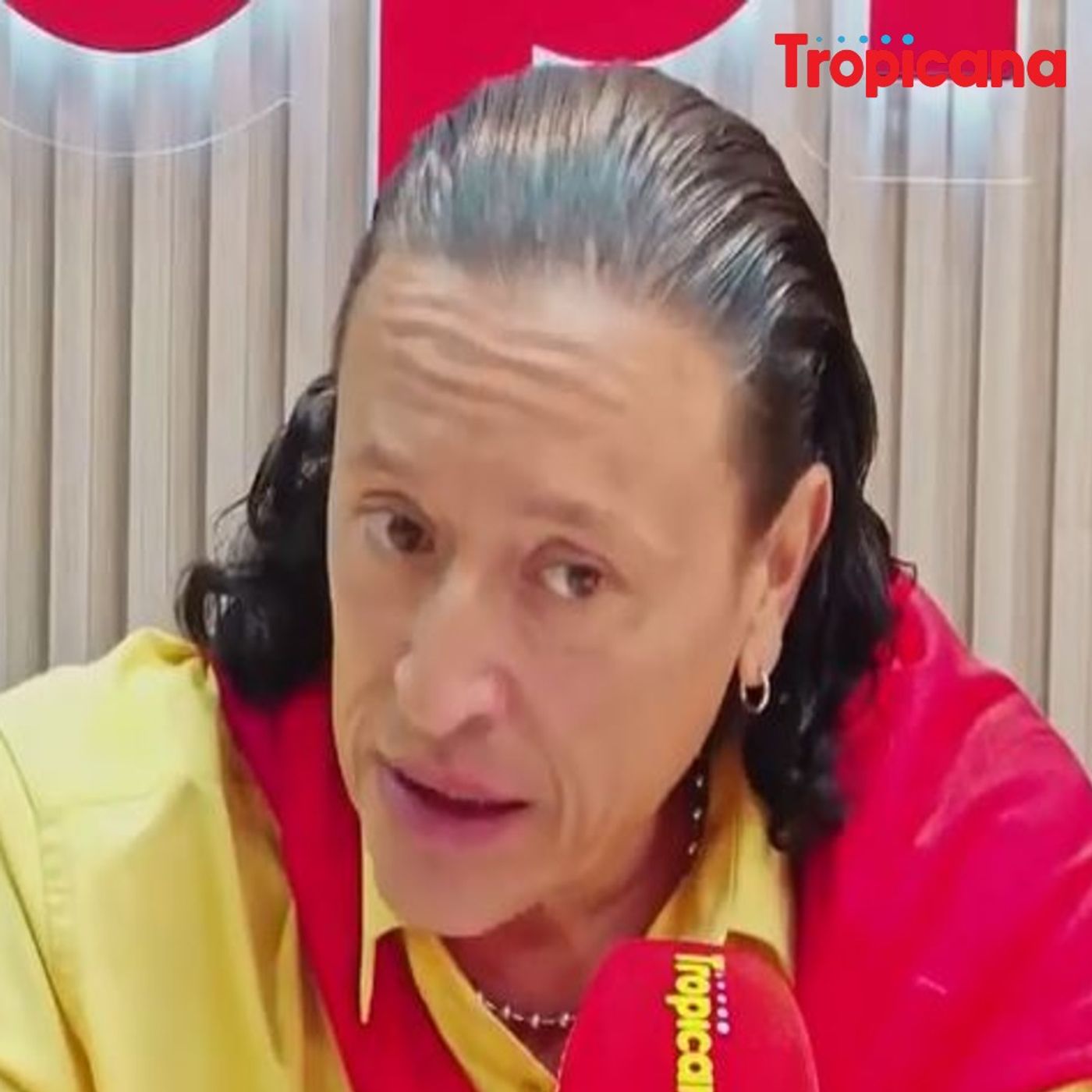 Elvis Crespo habla sobre sus adicciones y su exito mundial episode artwork